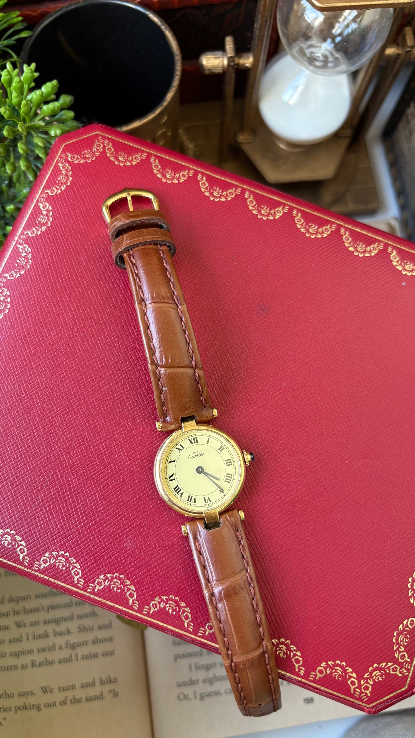 Extremely Rare 1980s Vintage Cartier Must de Vendôme Vermeil in Brown Leather Gold Tone