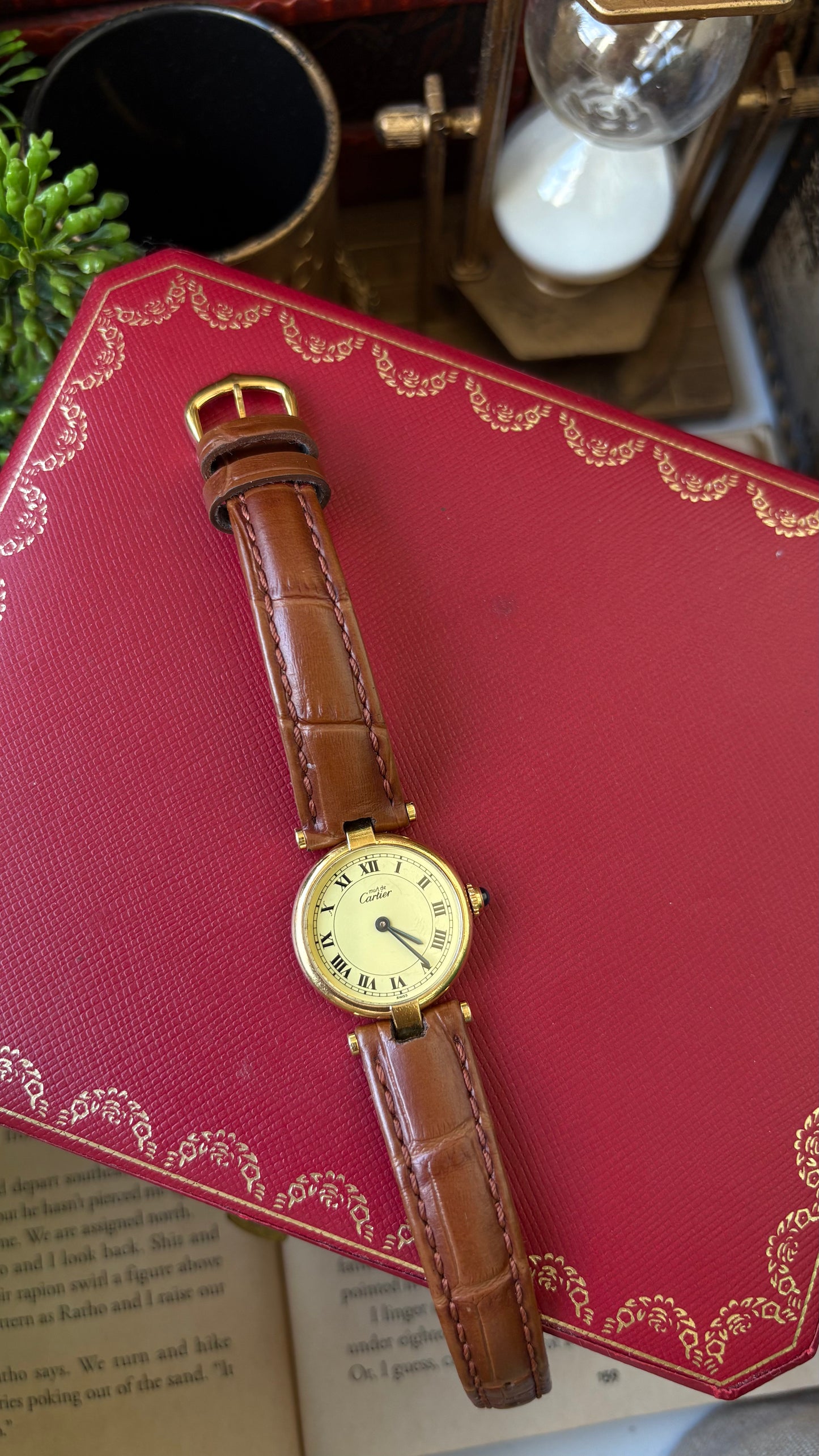 Extremely Rare 1980s Vintage Cartier Must de Vendôme Vermeil in Brown Leather Gold Tone