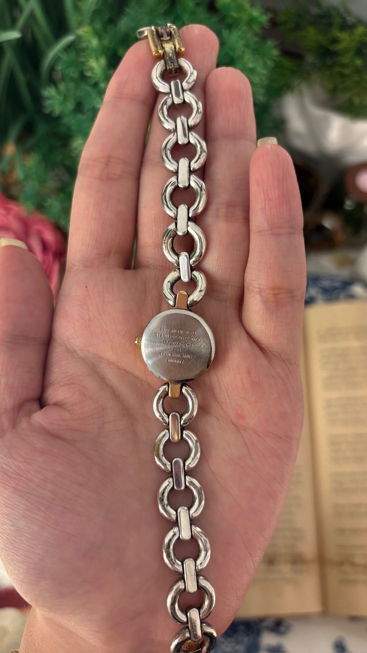 Vintage Anne Klein II Circle Link Watch in Silver Tone Quartz