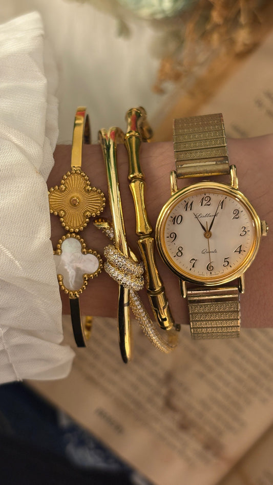 Vintage Lisblank Expandable Band Watch in Gold Tone Quartz
