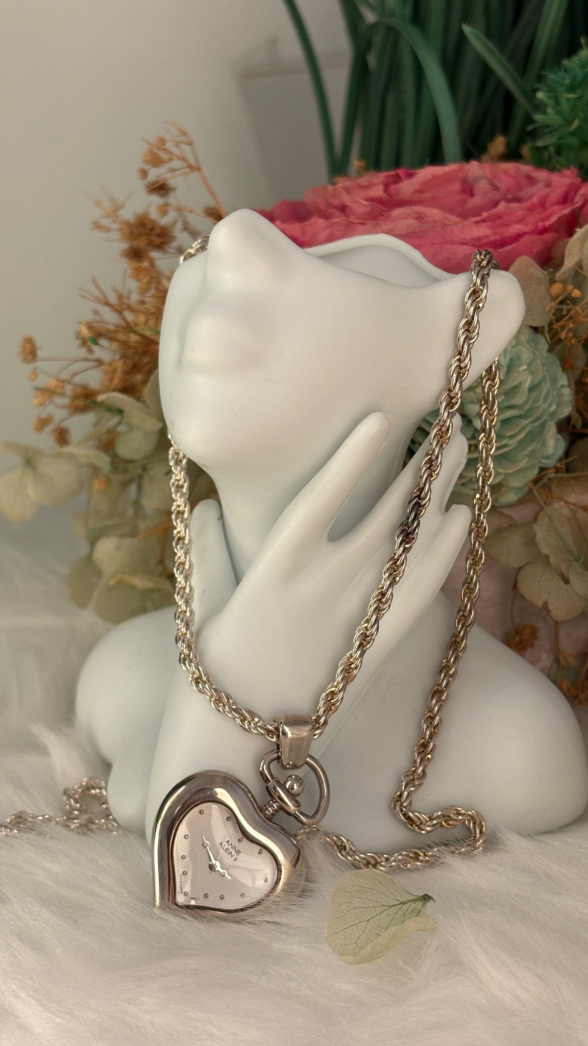 Extremely Rare Vintage Anne Klein II Heart Pocket Watch in Silver Tone Quartz