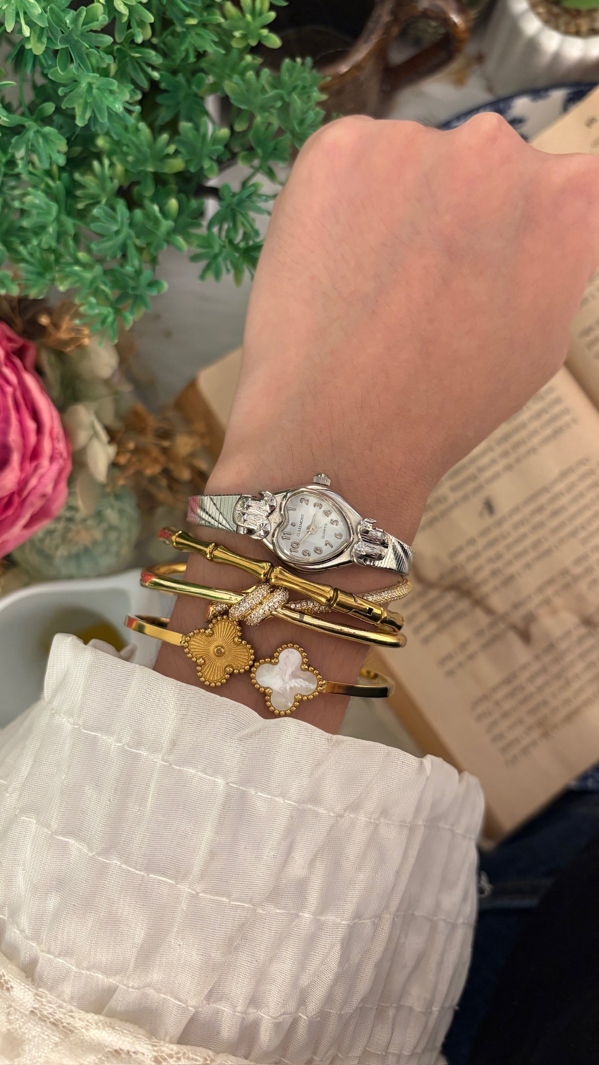 Rare Vintage Claremont Heart Dial Dress Watch in Silver Tone Quartz