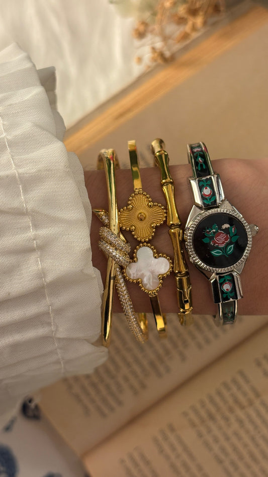 Rare Vintage Ennui Peekaboo Watch in Silver Tone Quartz