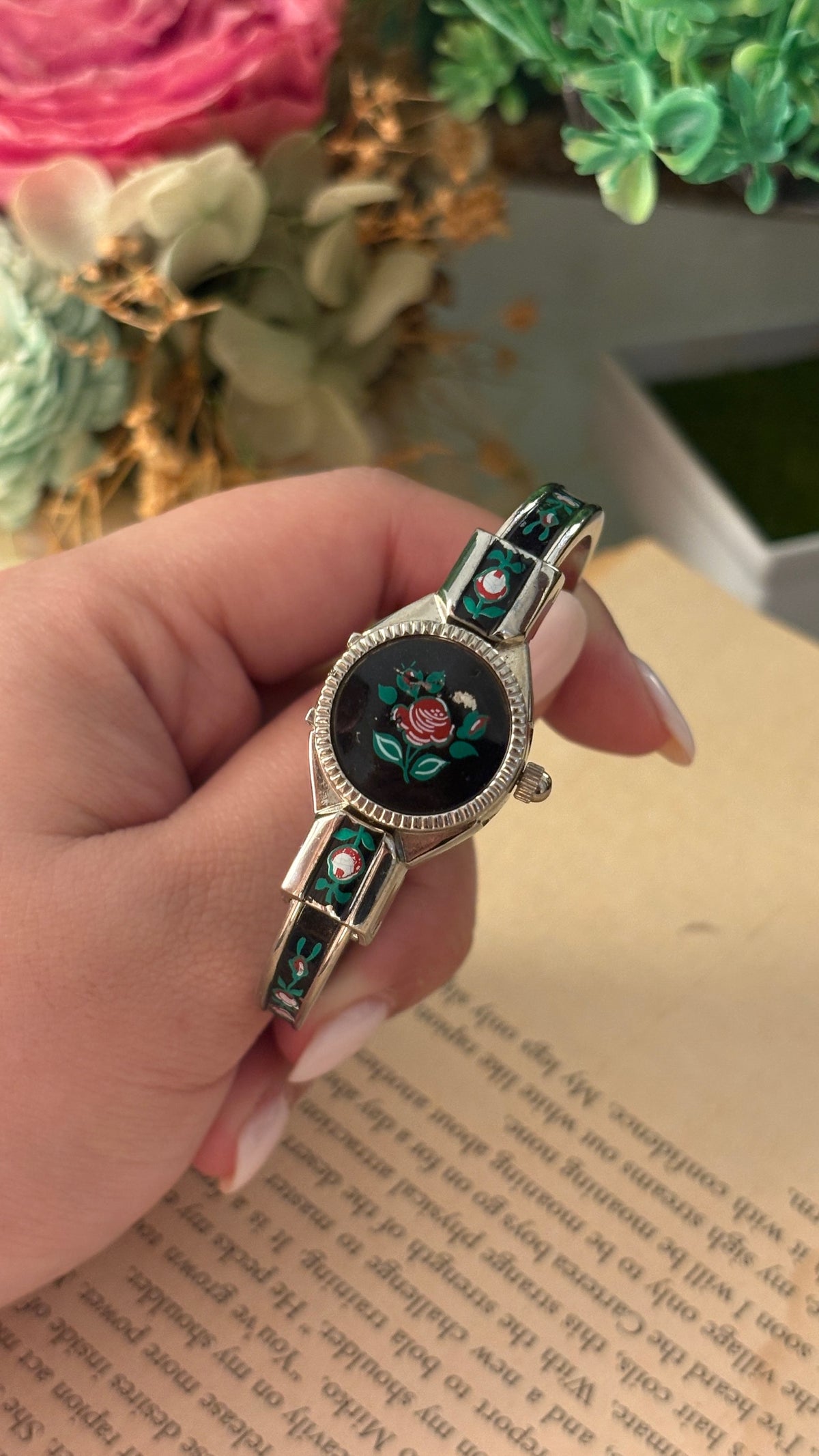 Rare Vintage Ennui Peekaboo Watch in Silver Tone Quartz