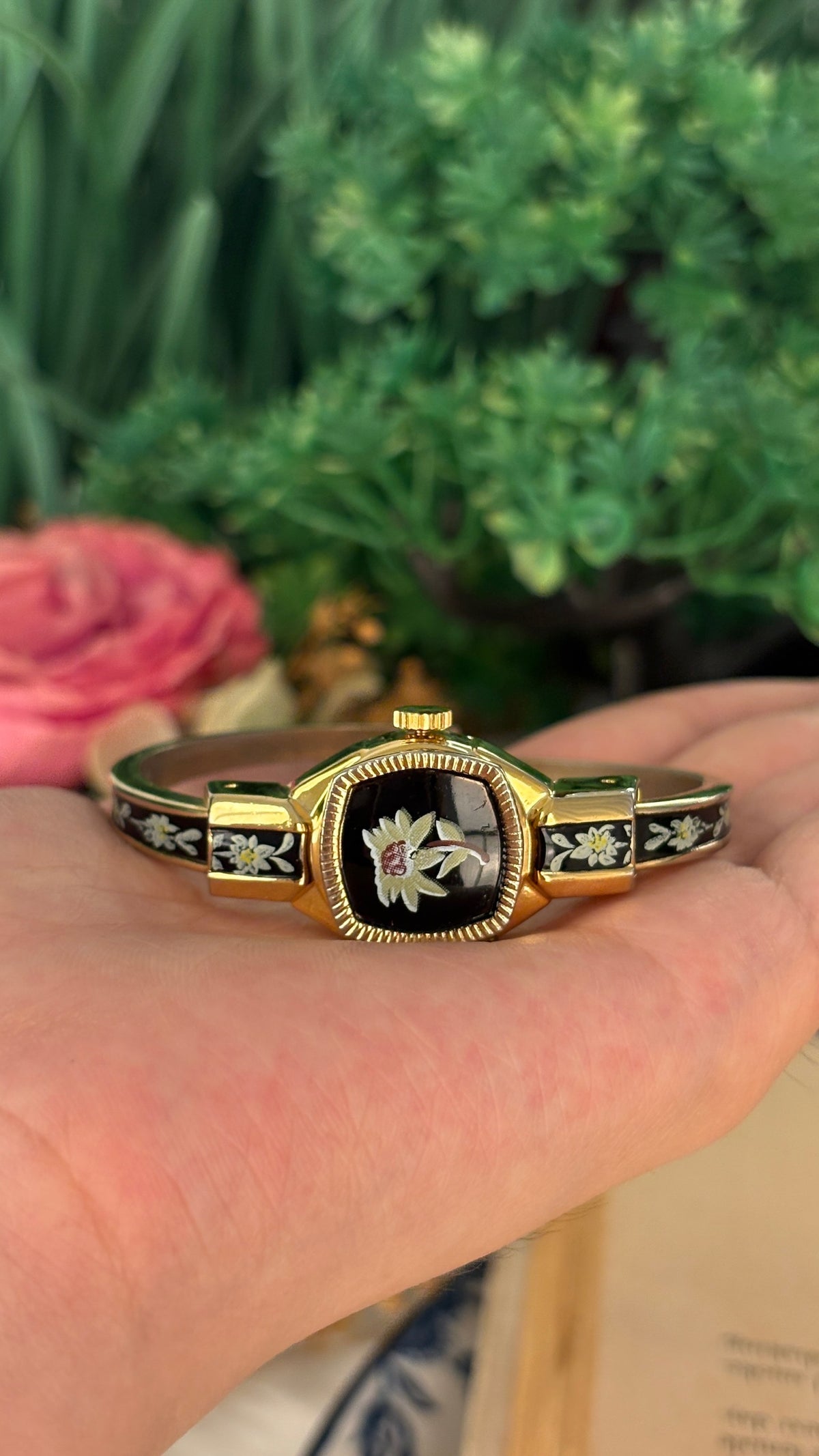 Rare Dainty Vintage Curtis Swiss Peekaboo Watch in Gold Tone Quartz