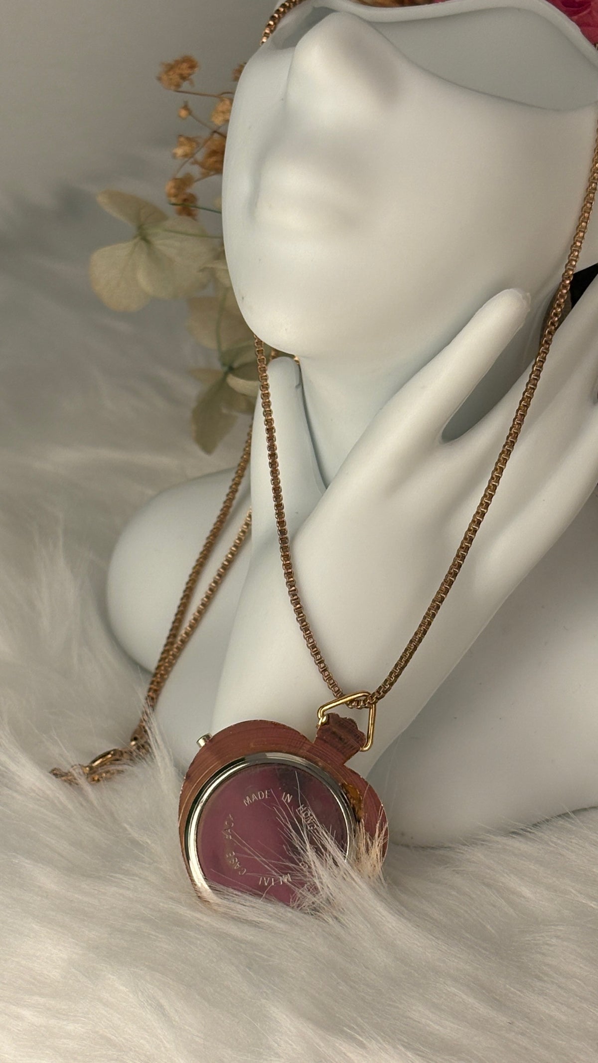 Rare Vintage Heart Digital Pocket Watch in Gold Tone Quartz