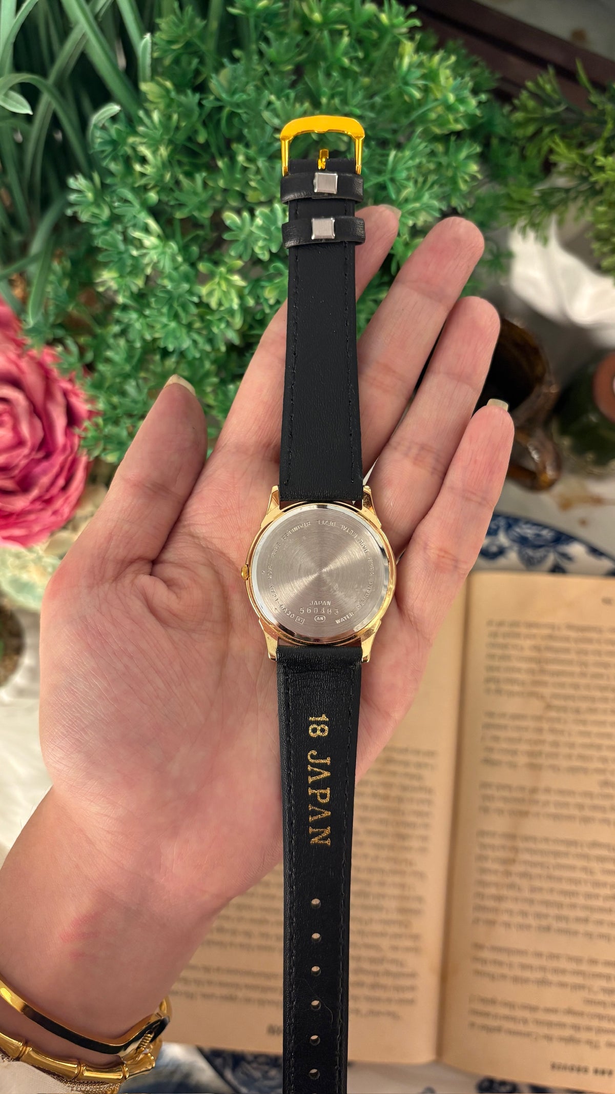 Rare Vintage Success Alba Seiko Mens Watch in Gold Tone Black Leather Quartz
