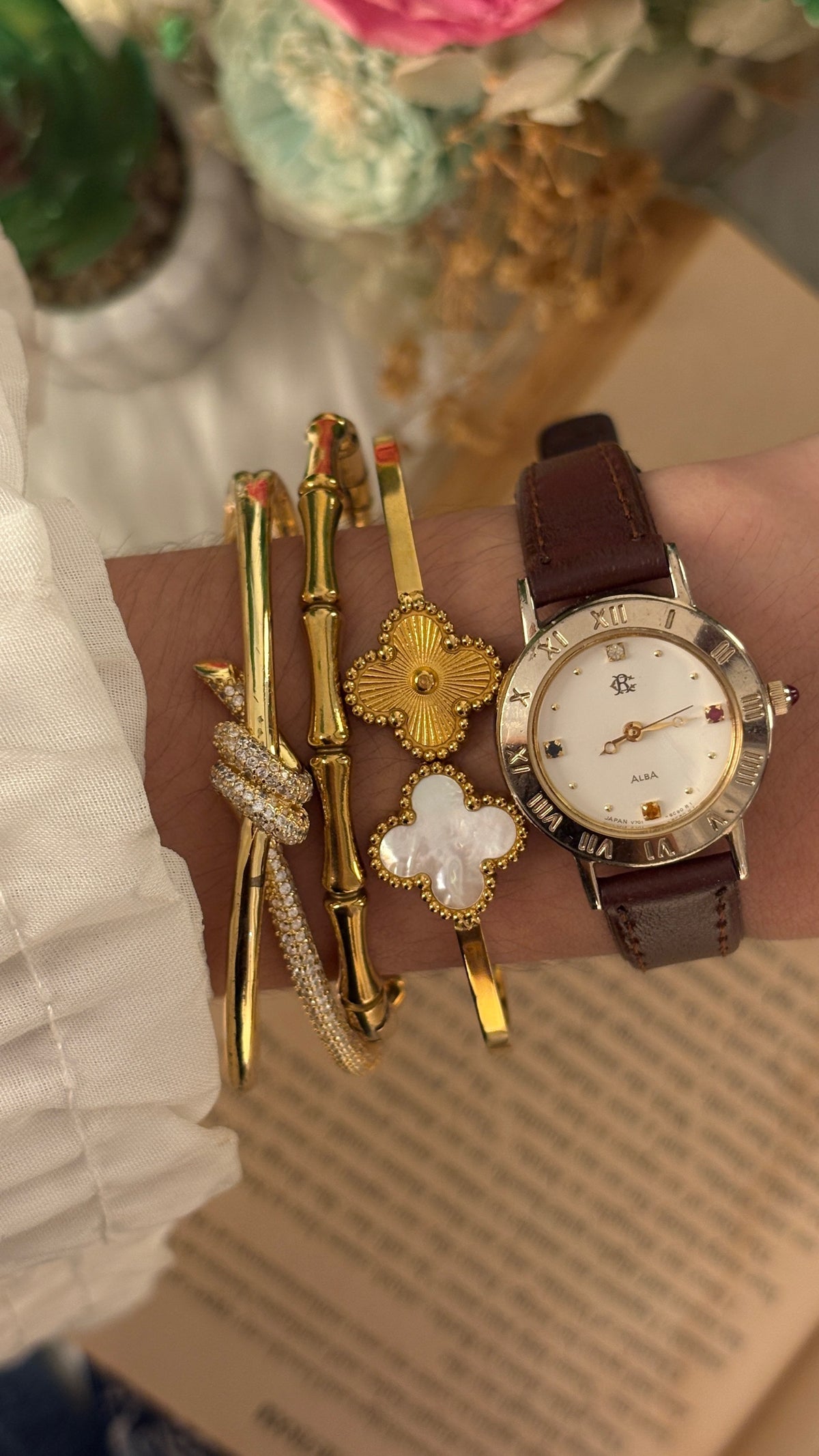 Vintage Alba Seiko Rhinestone Accent Roman Bezel Watch in Gold Tone Brown Leather Quartz