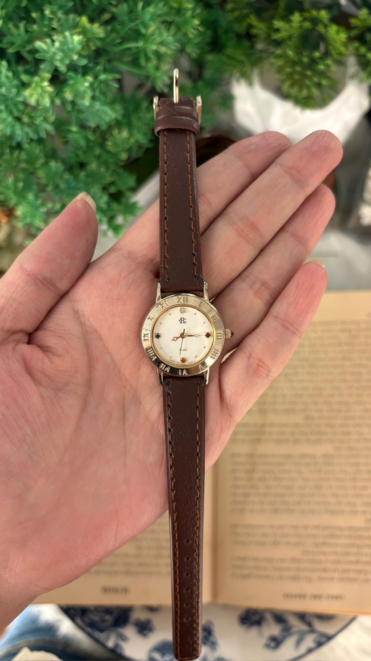 Vintage Alba Seiko Rhinestone Accent Roman Bezel Watch in Gold Tone Brown Leather Quartz