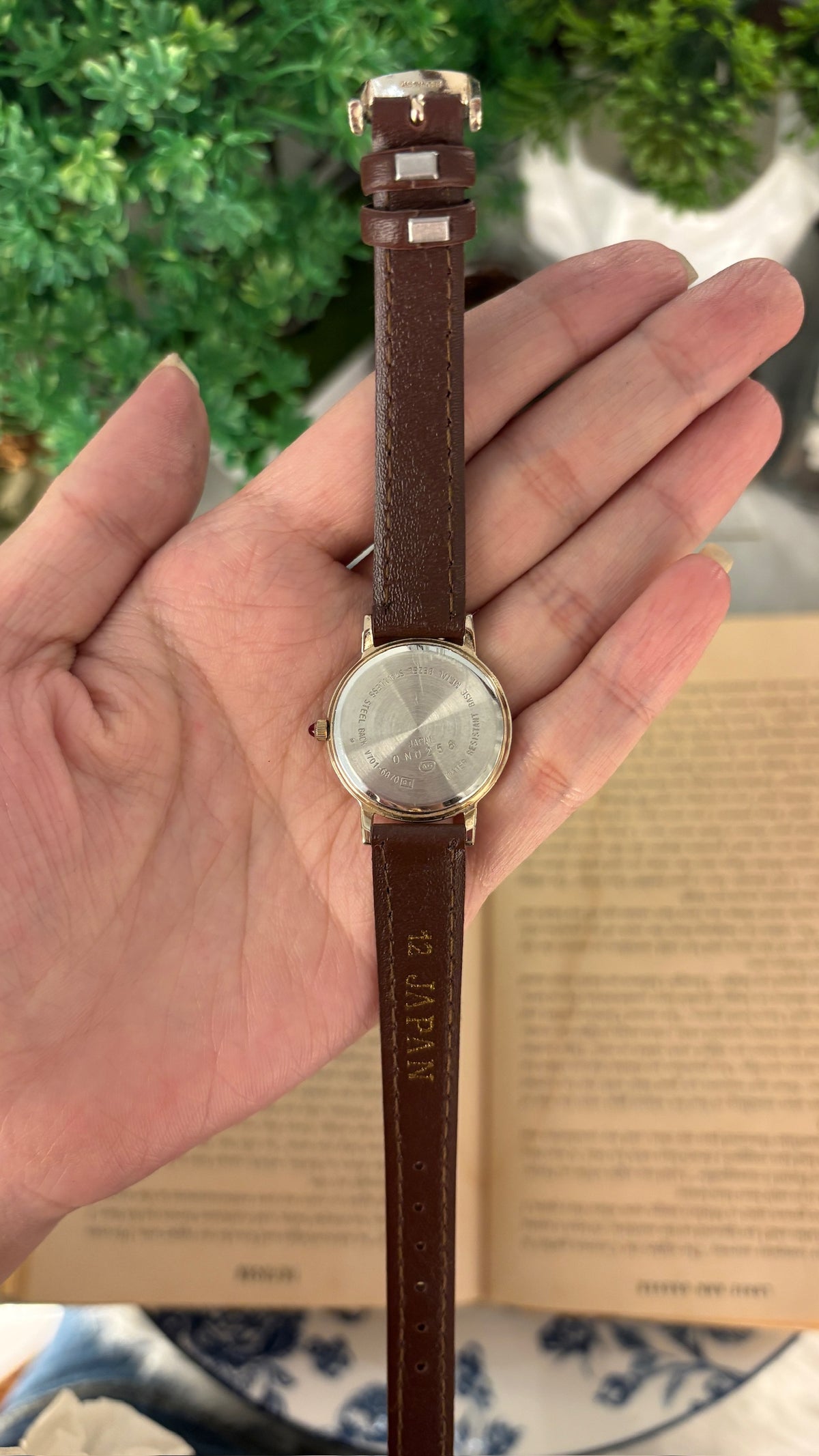 Vintage Alba Seiko Rhinestone Accent Roman Bezel Watch in Gold Tone Brown Leather Quartz