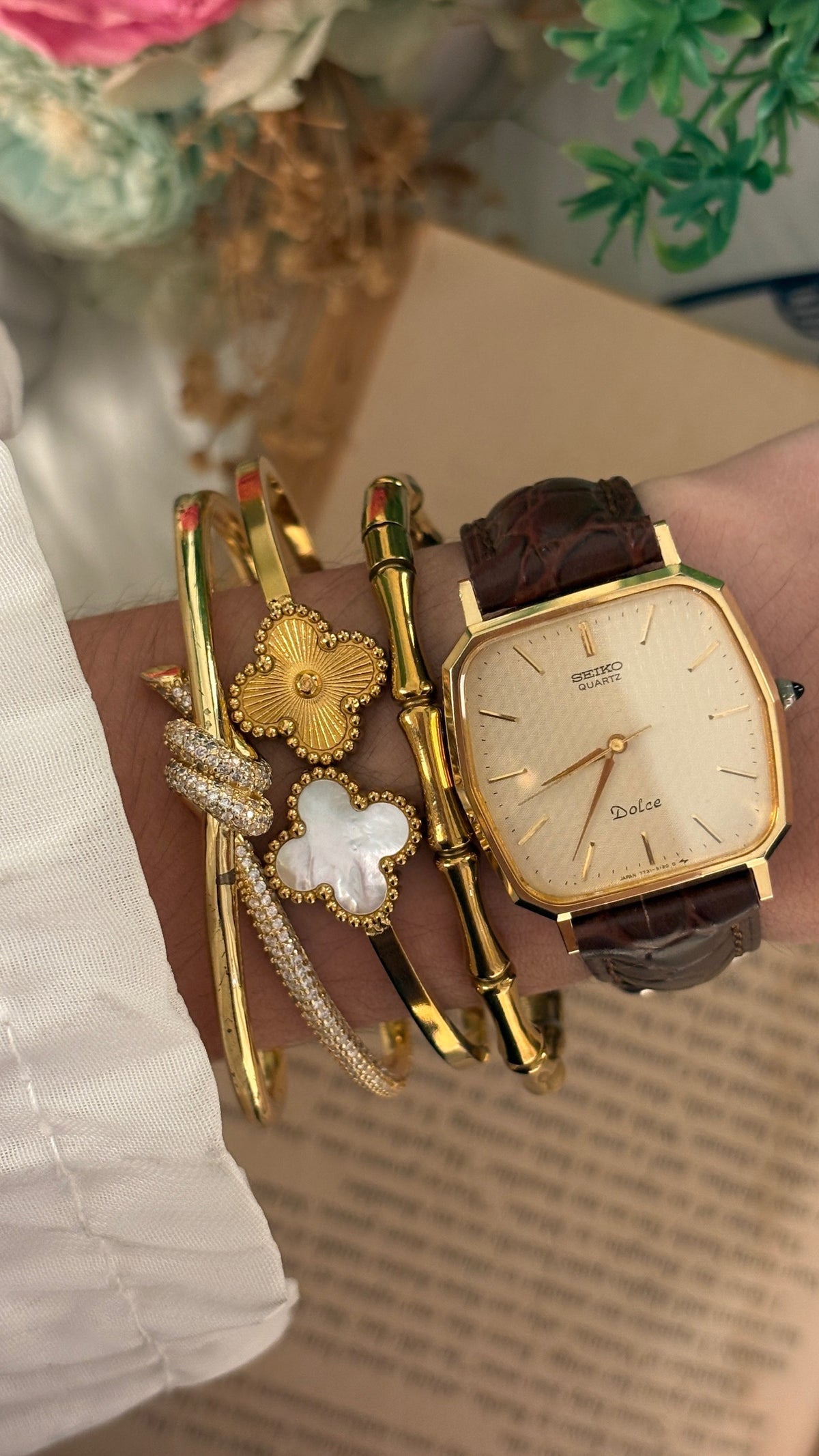 Rare Vintage Seiko Dolce Tank Watch in Gold Tone Brown Leather Quartz