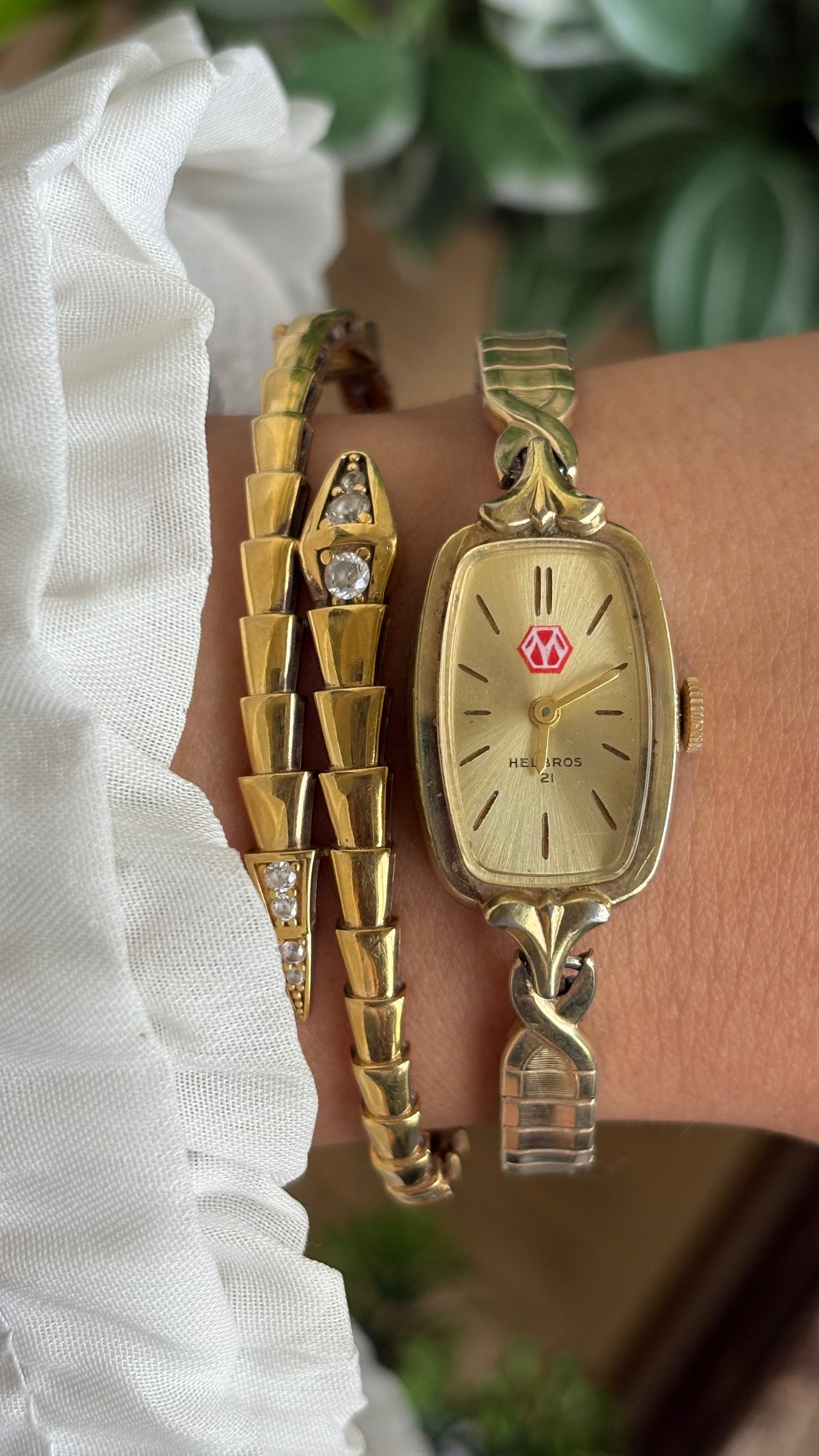 Vintage Helbros Slim Watch in Gold Tone Stretch Band