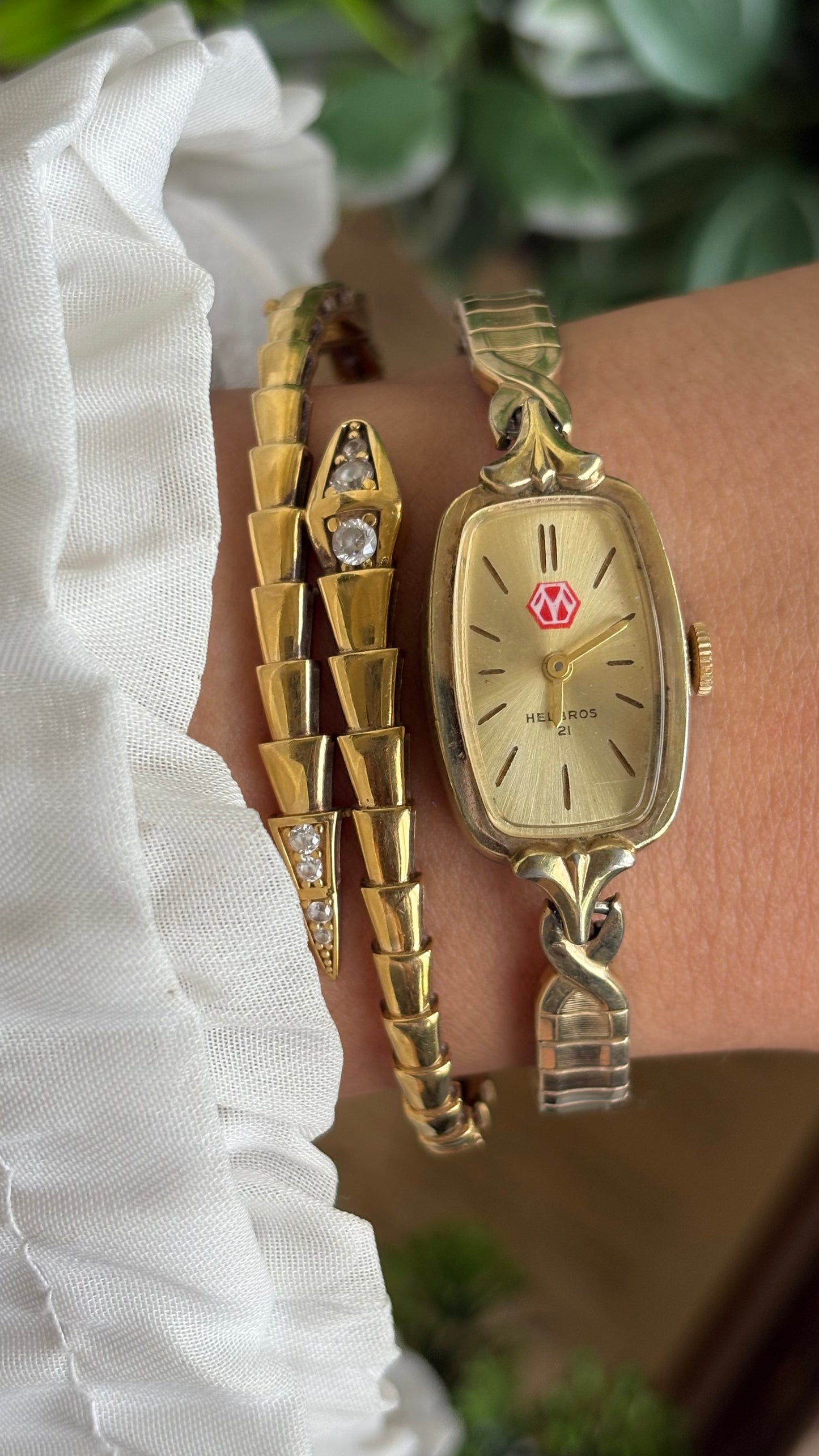 Vintage Helbros Slim Watch in Gold Tone Stretch Band