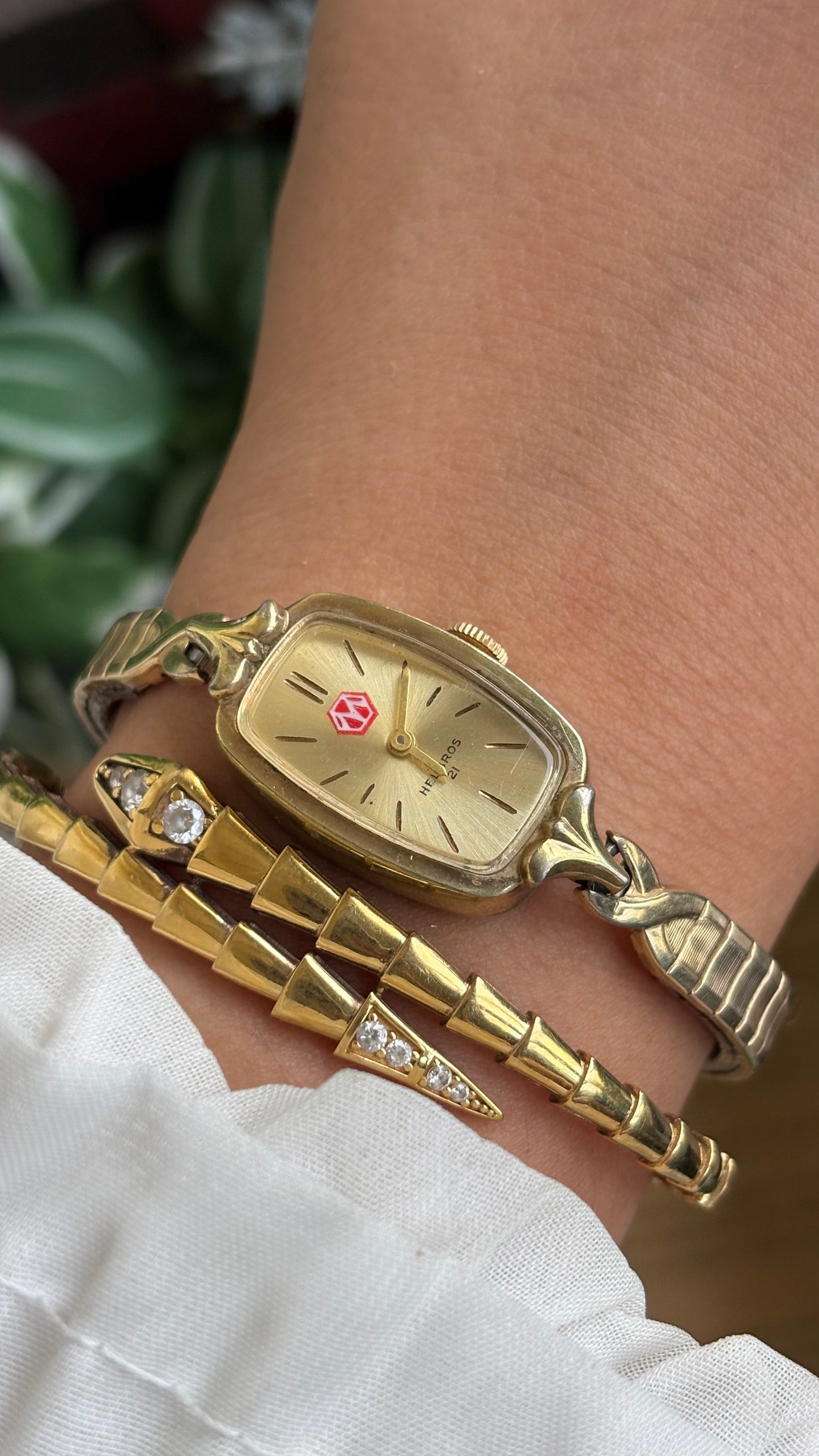 Vintage Helbros Slim Watch in Gold Tone Stretch Band