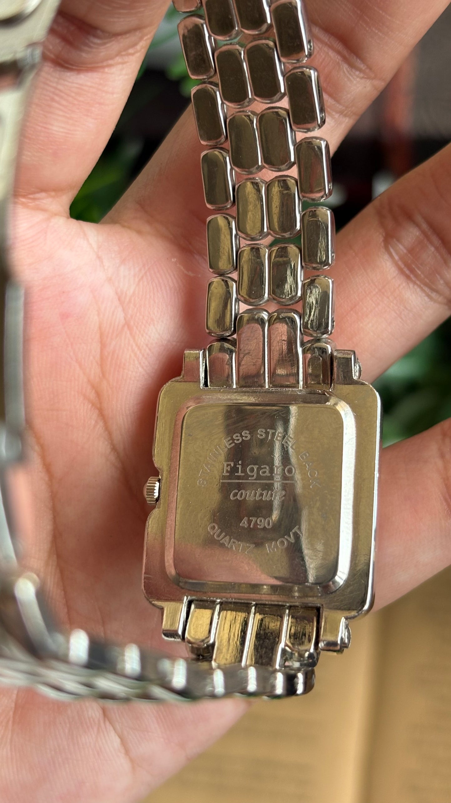 Vintage Figaro Couture Watch in Silver Tone Pearl Dial Dancing Diamonds