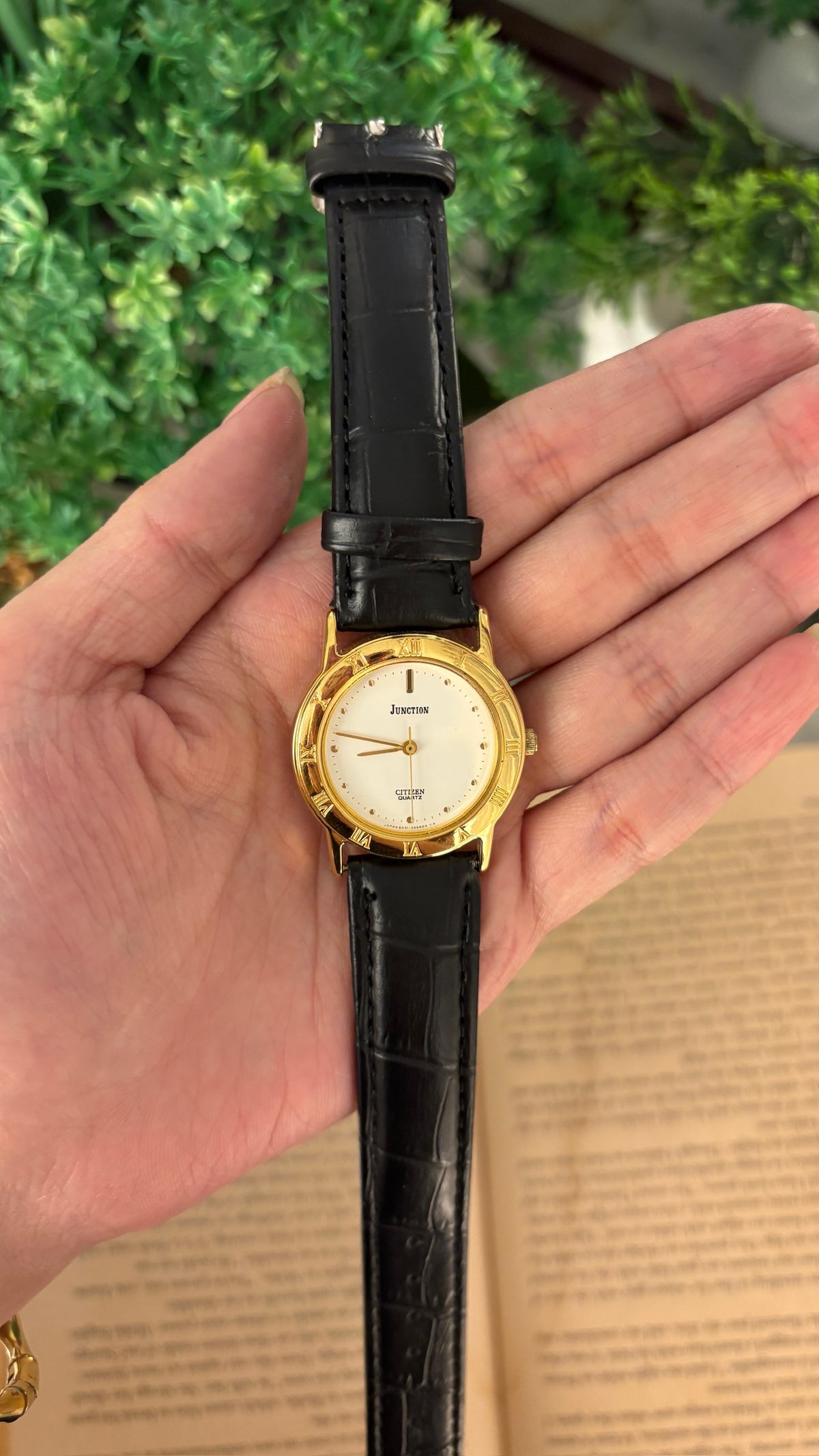 Rare Vintage Junction Citizen Roman Bezel Watch in Gold Tone Black Leather Quartz