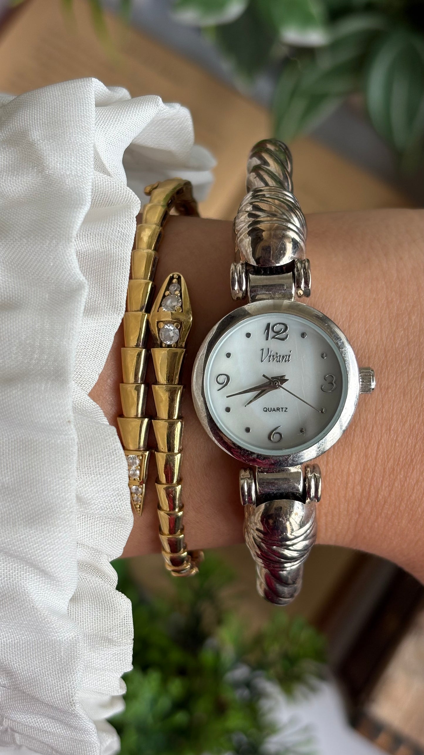 Vintage Vivani Bangle Watch in Silver Tone Rope Style