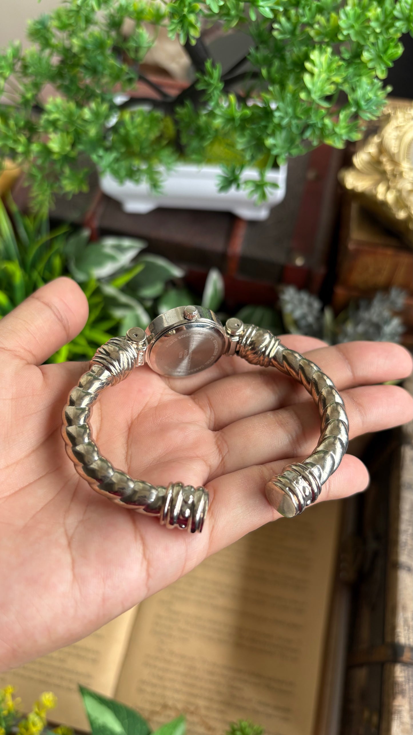 Vintage Vivani Bangle Watch in Silver Tone Rope Style