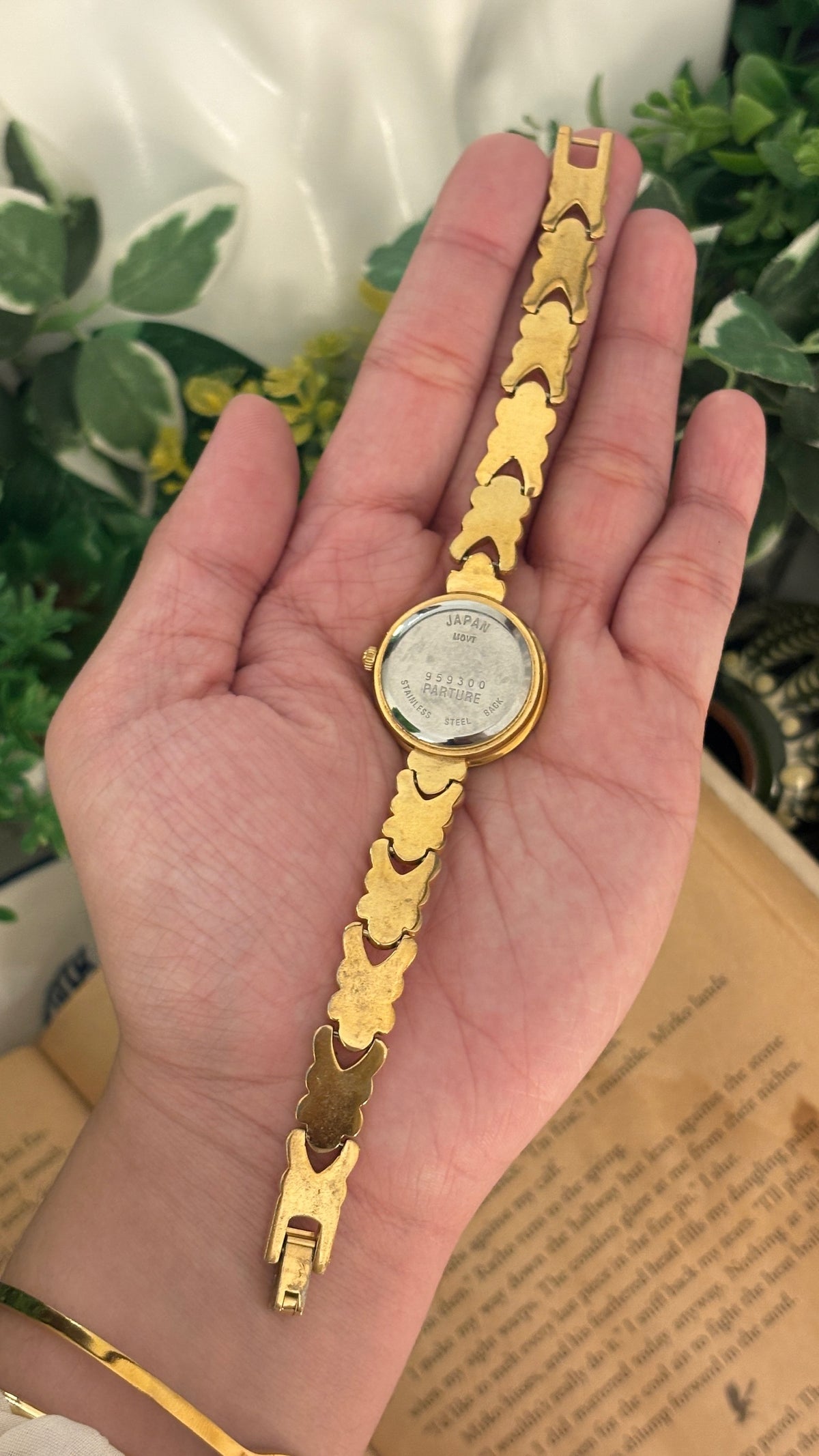 Rare Vintage Parture Mother of Pearl Dial Flower Motif Bracelet Watch in Gold Tone Quartz