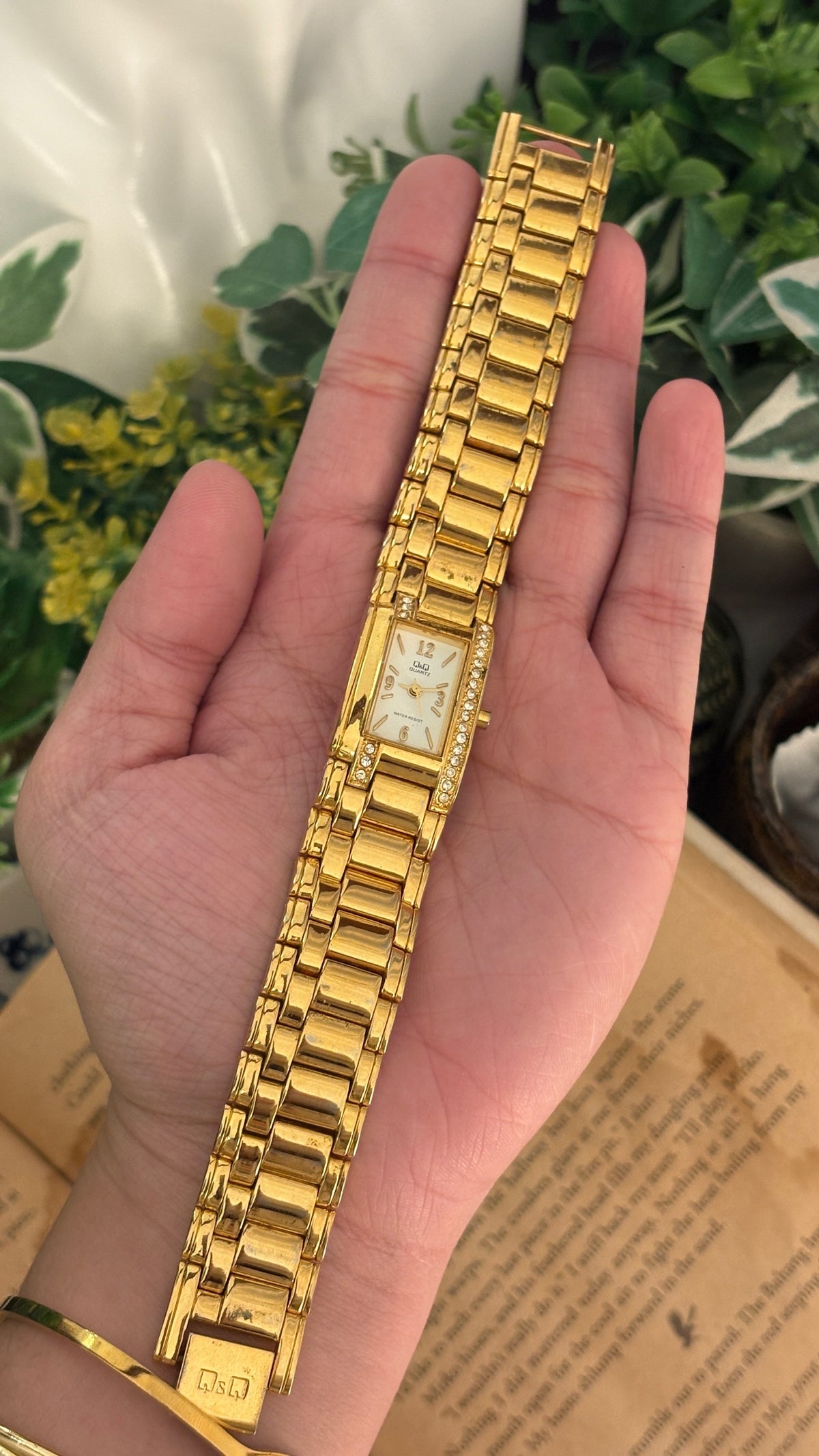 Rare Vintage Q&Q Citizen Rhinestone Accent Tank Watch in Gold Tone Quartz