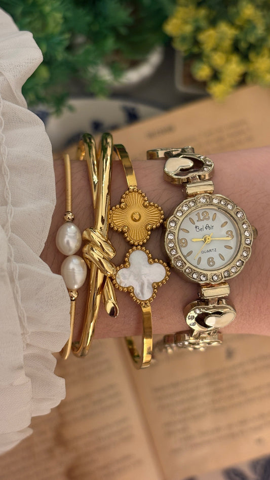 Vintage Bel Air Rhinestone Heart Link Watch in Gold Tone Quartz