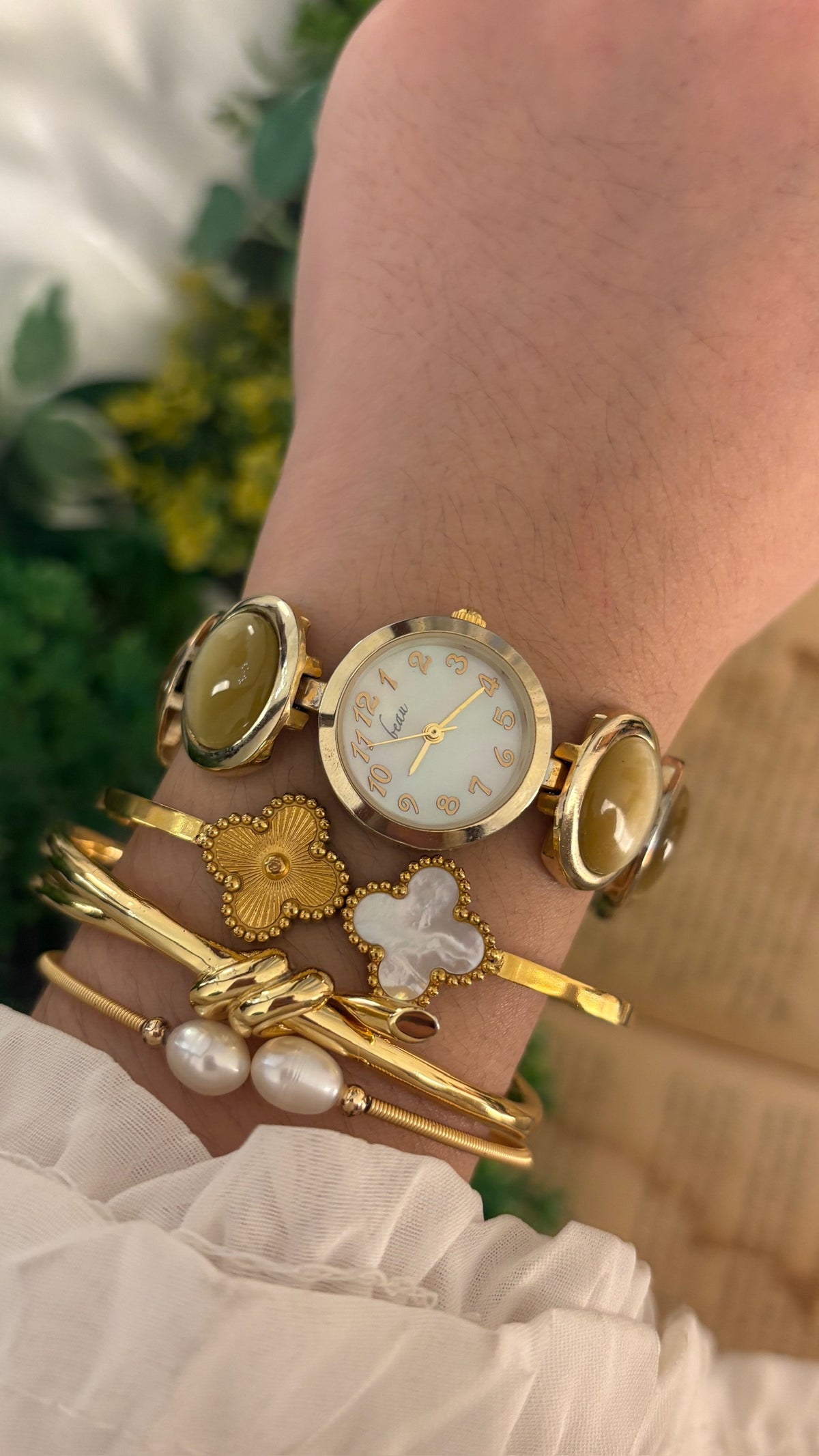 Rare Vintage Beau Cat's Eye Gemstone Bracelet Watch in Gold Tone Quartz