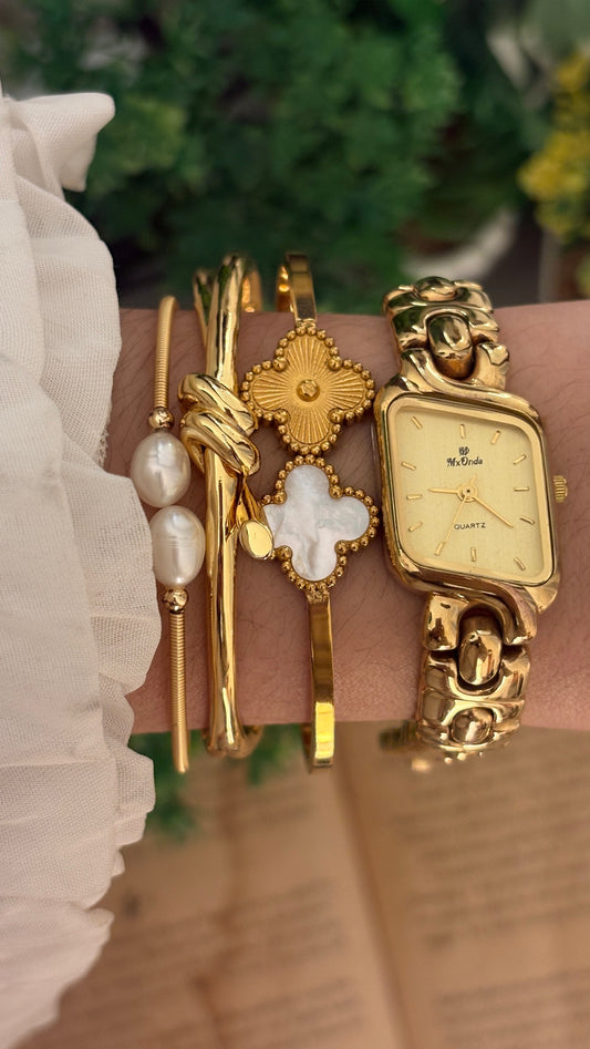 Extremely Rare Vintage MxOnda Tank Watch in Gold Tone Quartz