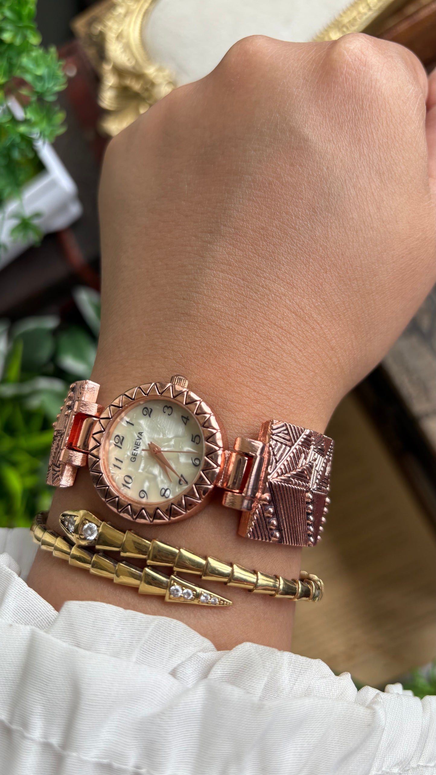 Vintage Geneva Watch in Rose Gold Tone Pearl Dial