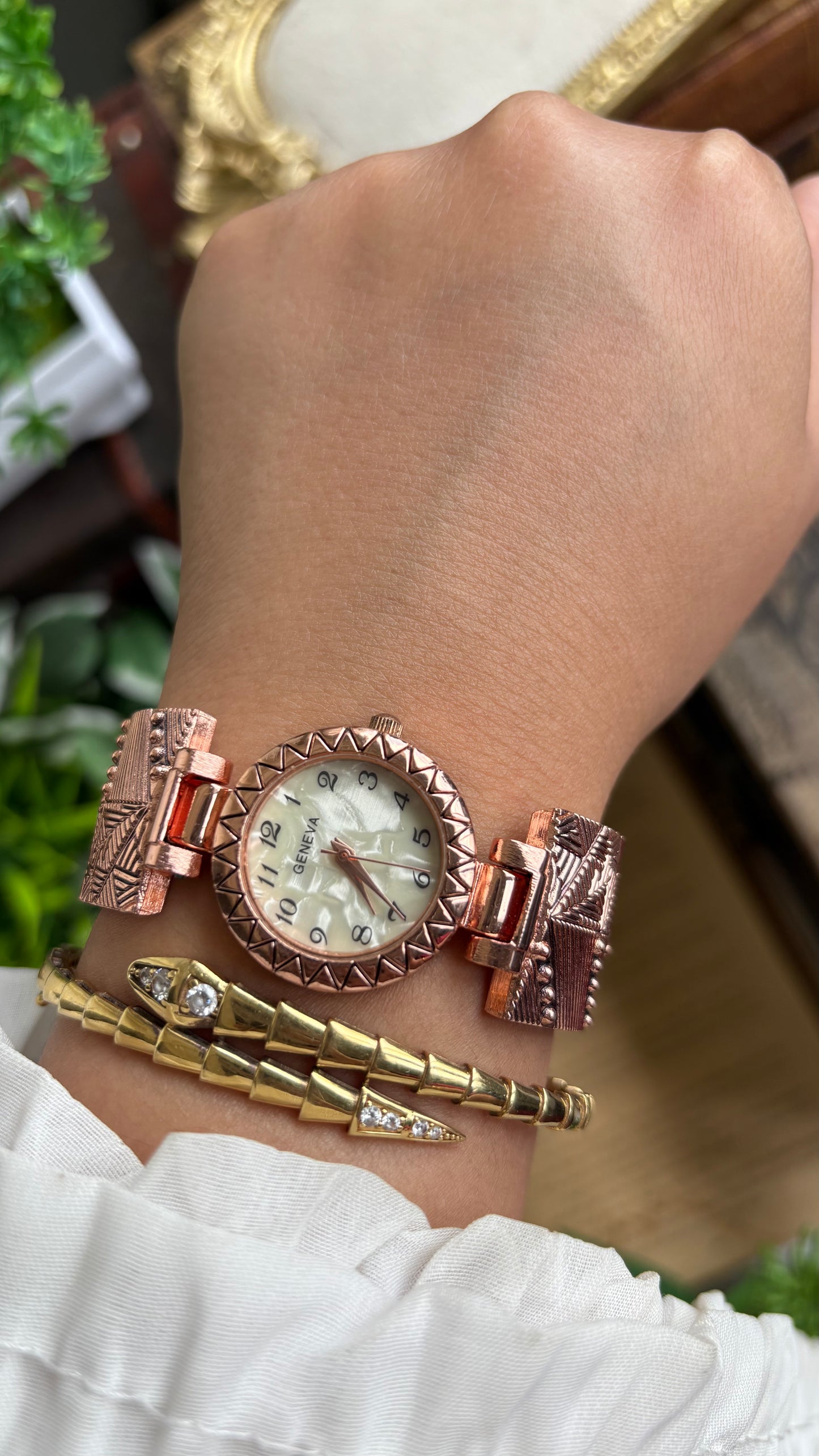 Vintage Geneva Watch in Rose Gold Tone Pearl Dial