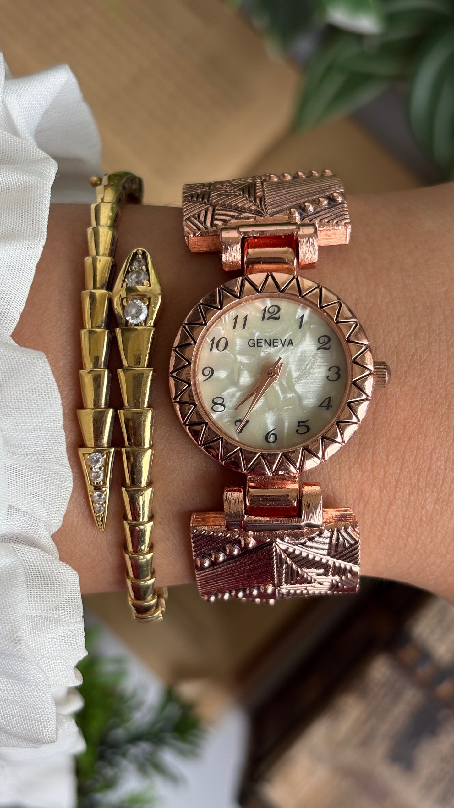Vintage Geneva Watch in Rose Gold Tone Pearl Dial