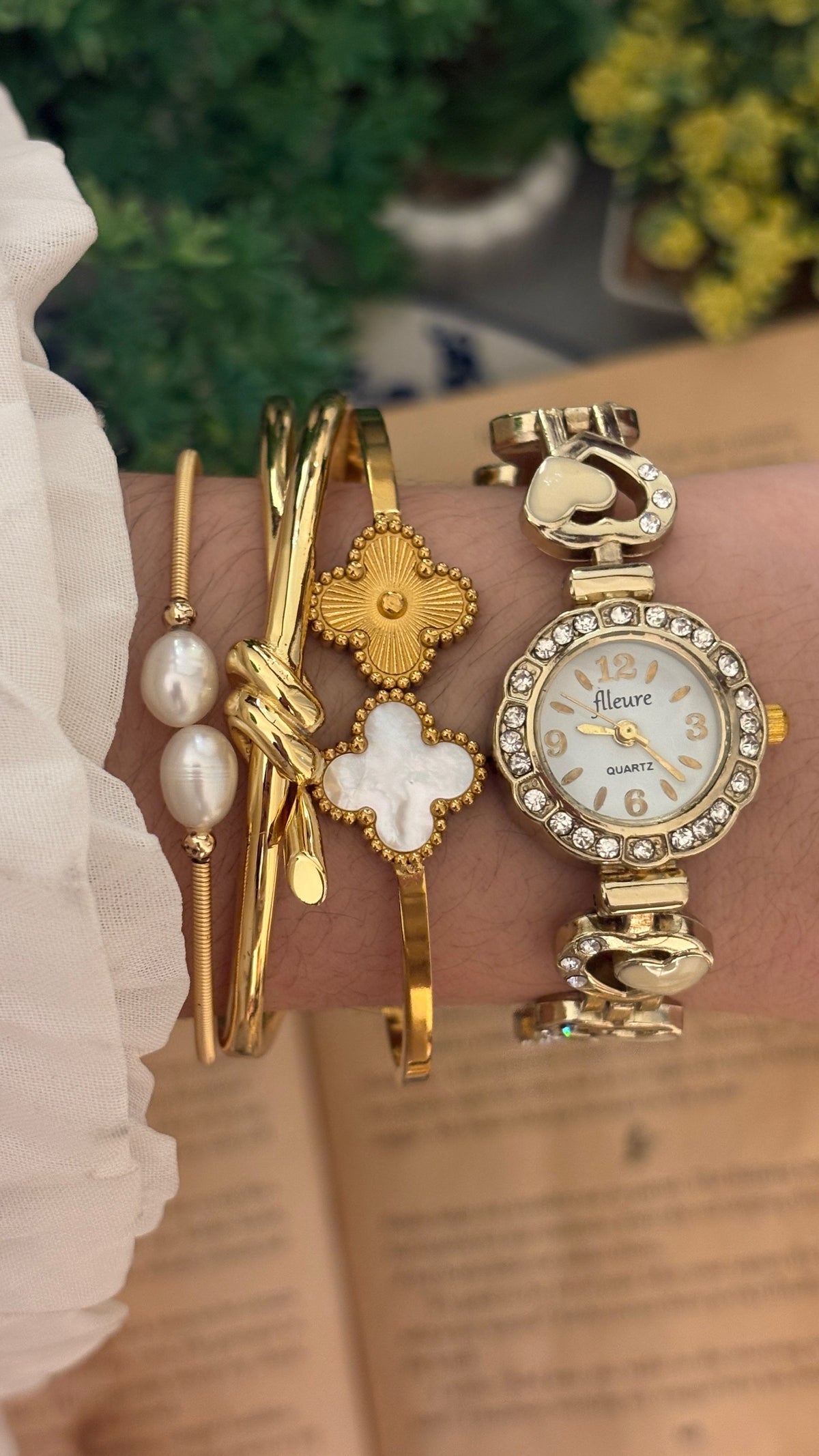 Vintage Flleure Rhinestone Heart Link Watch in Gold Tone Quartz