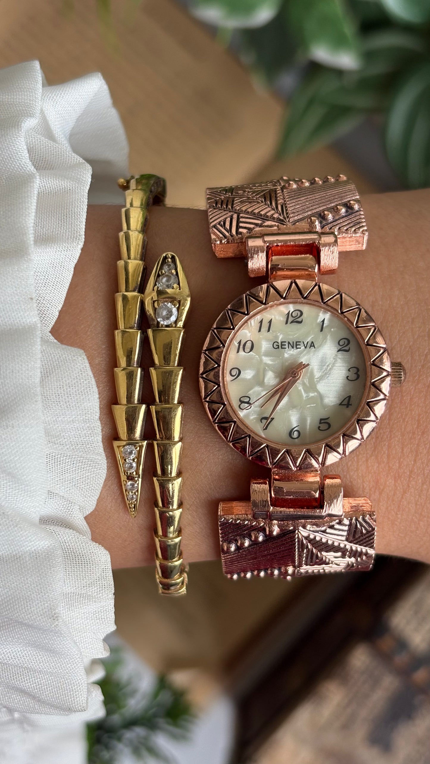 Vintage Geneva Watch in Rose Gold Tone Pearl Dial