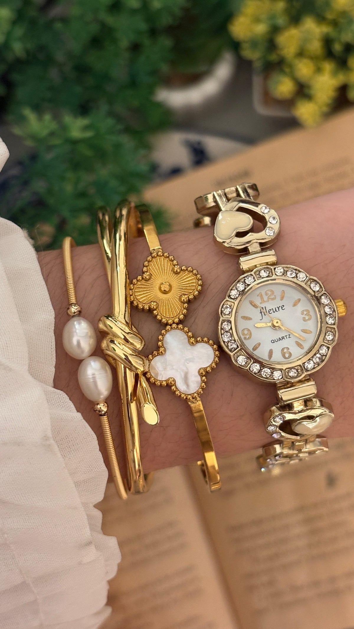 Vintage Flleure Rhinestone Heart Link Watch in Gold Tone Quartz