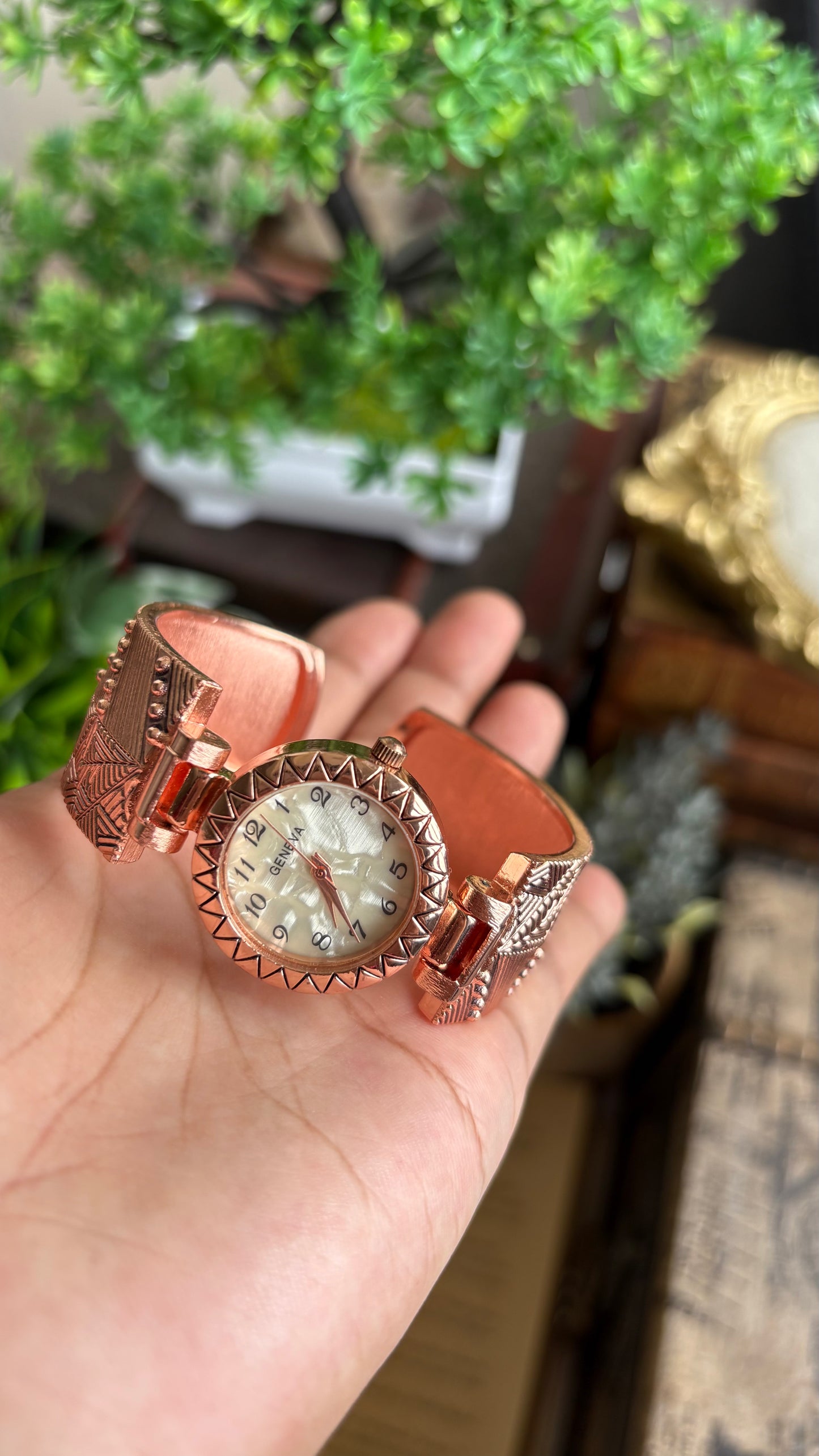 Vintage Geneva Watch in Rose Gold Tone Pearl Dial