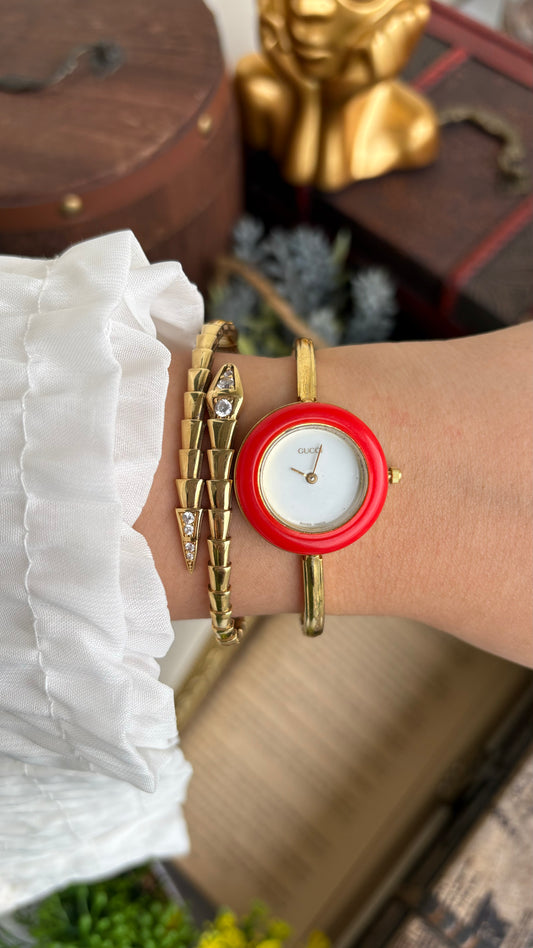 Vintage Gucci Swiss Watch in Gold Tone