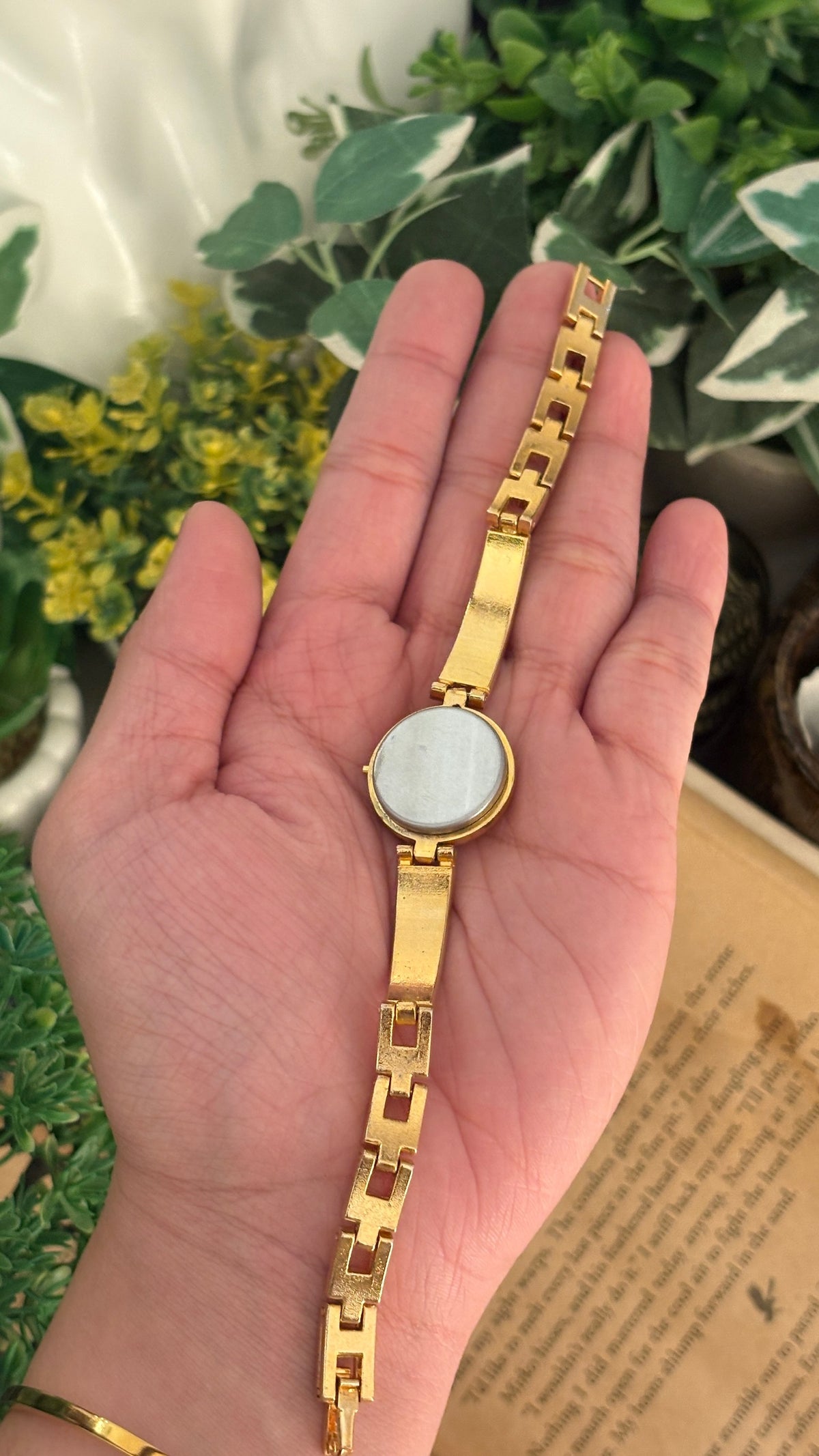 Rare Dainty Vintage Japan Quartz Digital Watch in Gold Tone Quartz
