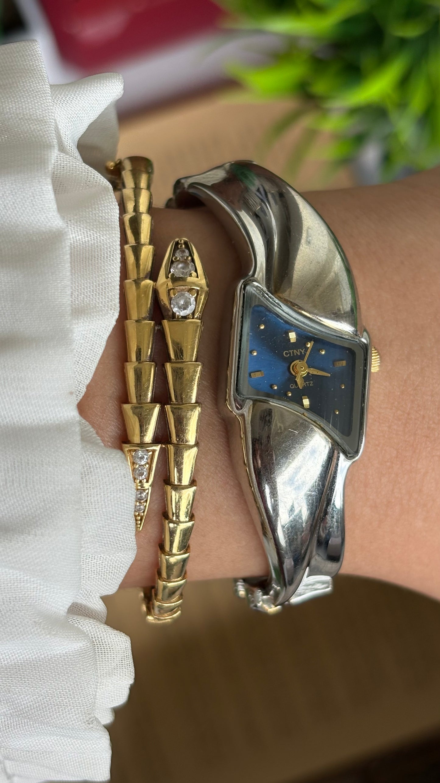 Vintage CTNY Melted Watch in Silver Tone Blue Dial