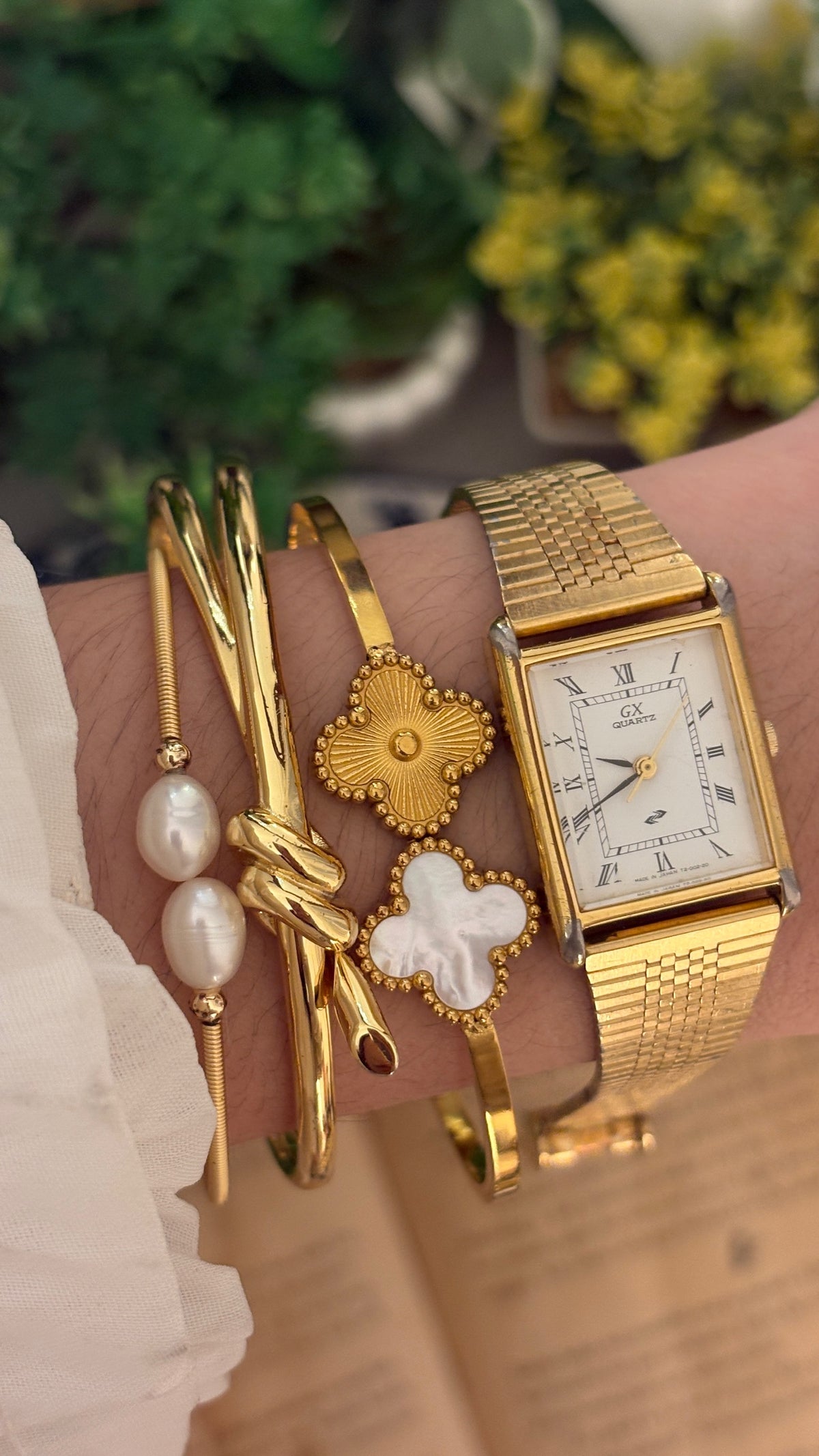 Rare Vintage GX Roman Dial Tank Watch in Gold Tone Quartz