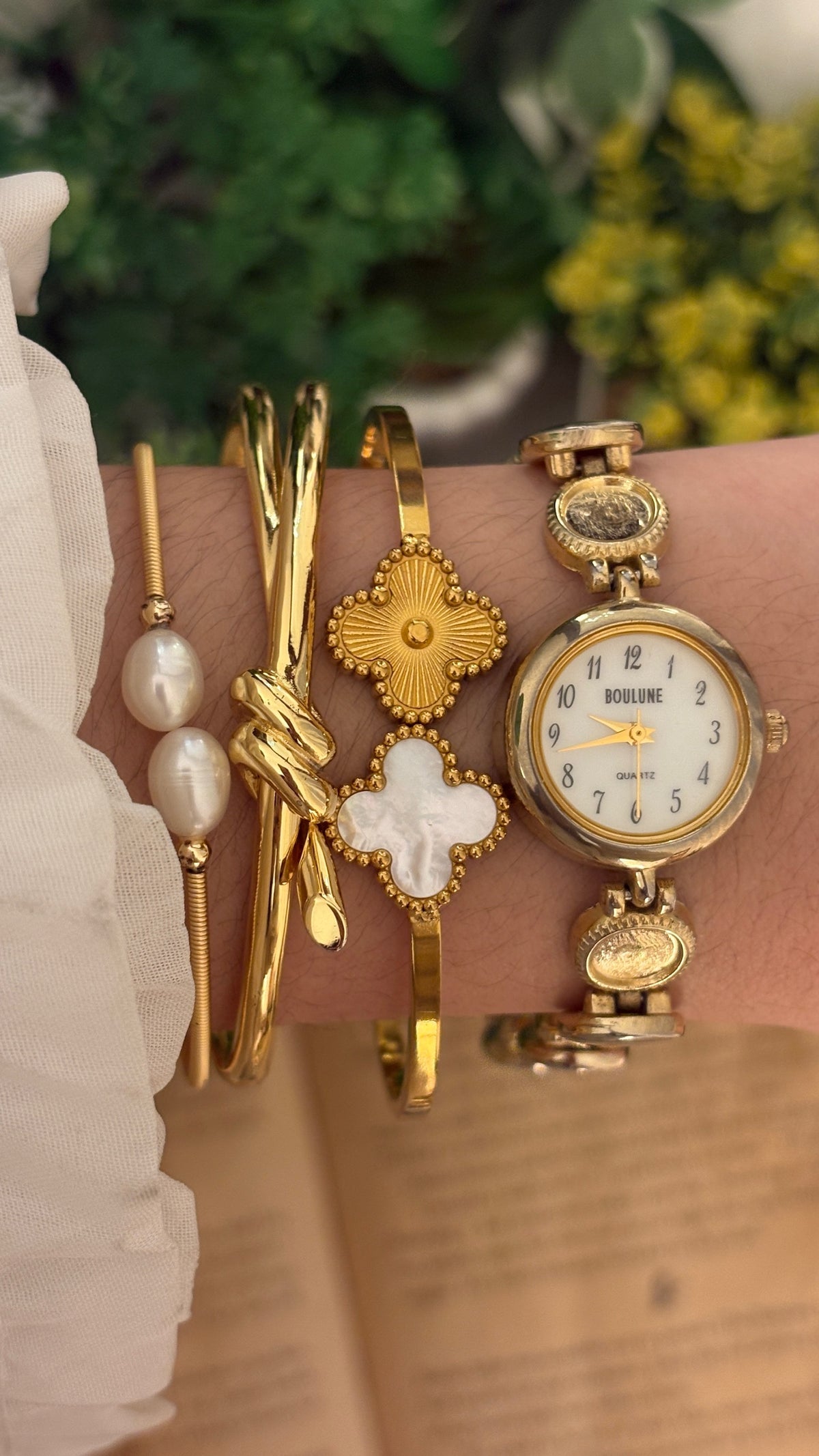 Vintage Boulune Bracelet Watch in Gold Tone Quartz