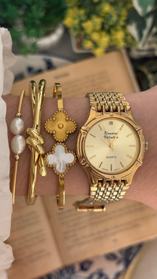 Vintage Romarni Valentino Classic Watch in Gold Tone Quartz