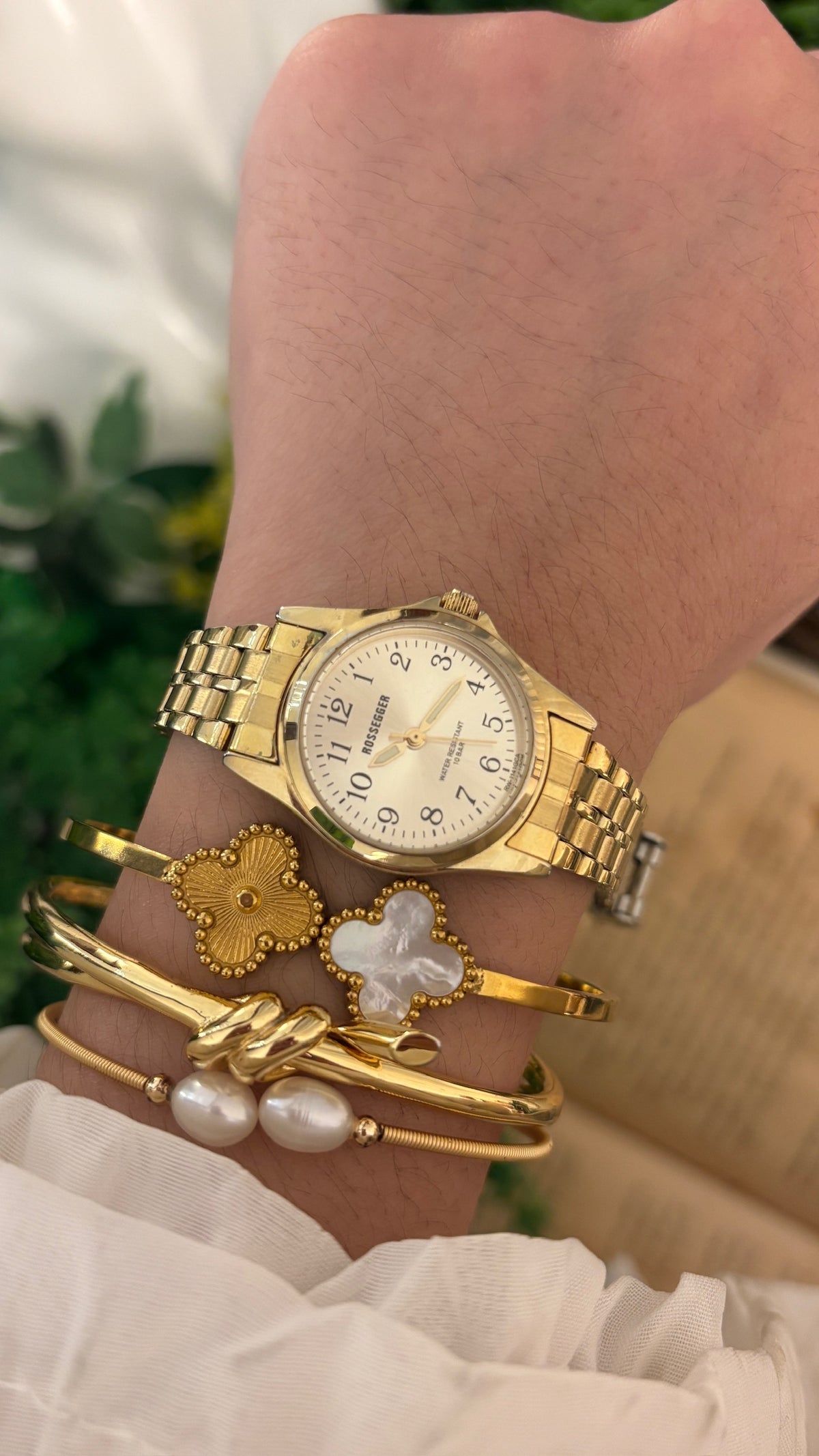 Vintage Rossegger Classic Watch in Gold Tone Quartz
