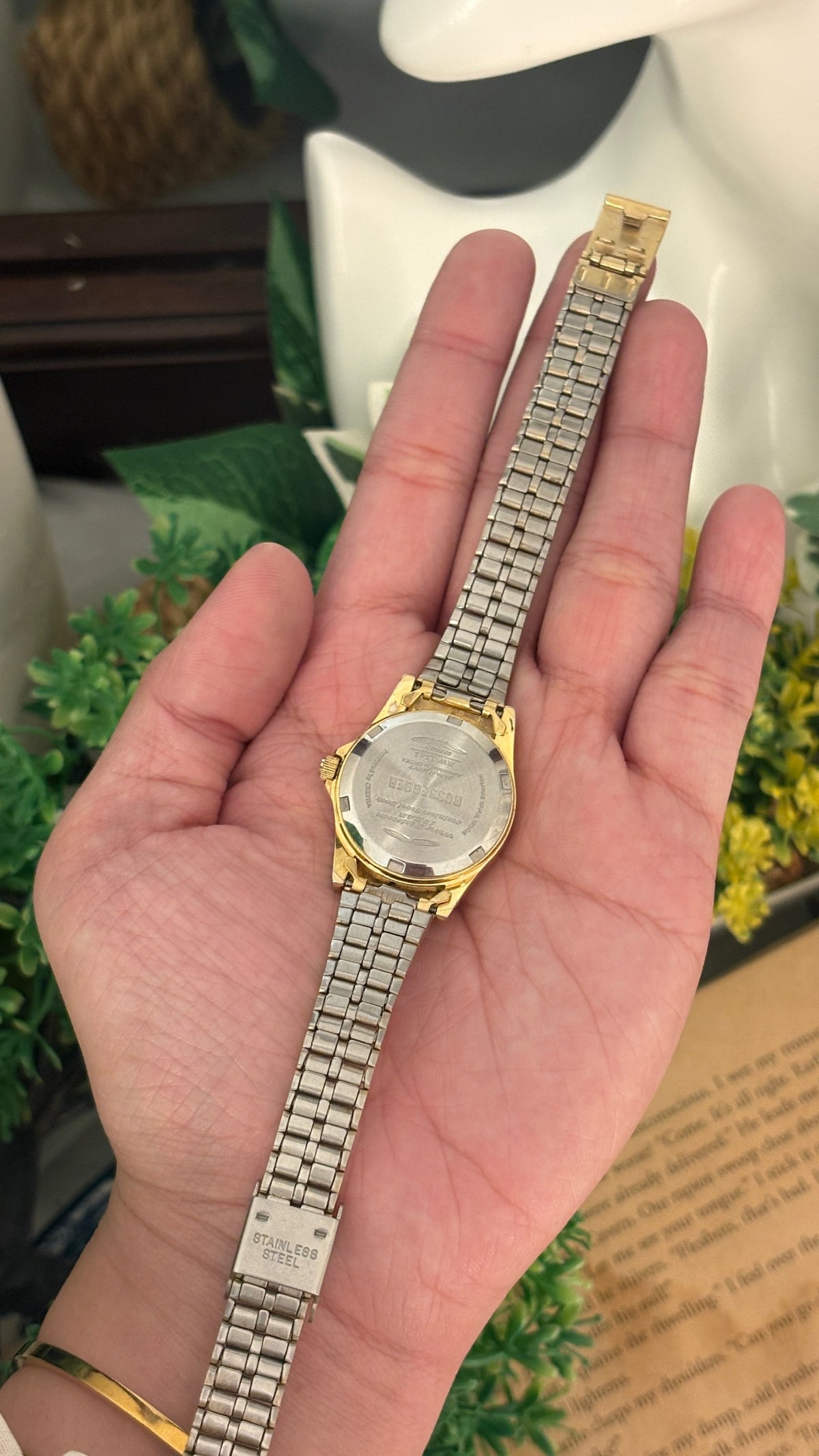 Vintage Rossegger Classic Watch in Gold Tone Quartz