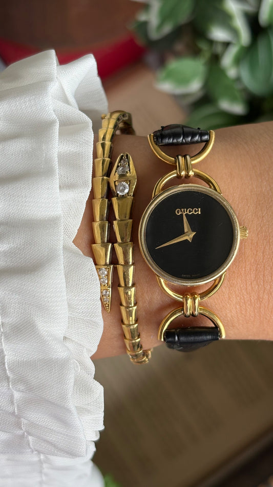 Vintage Gucci Rare Women’s Dress Watch in Black Leather Strap with Gucci Box