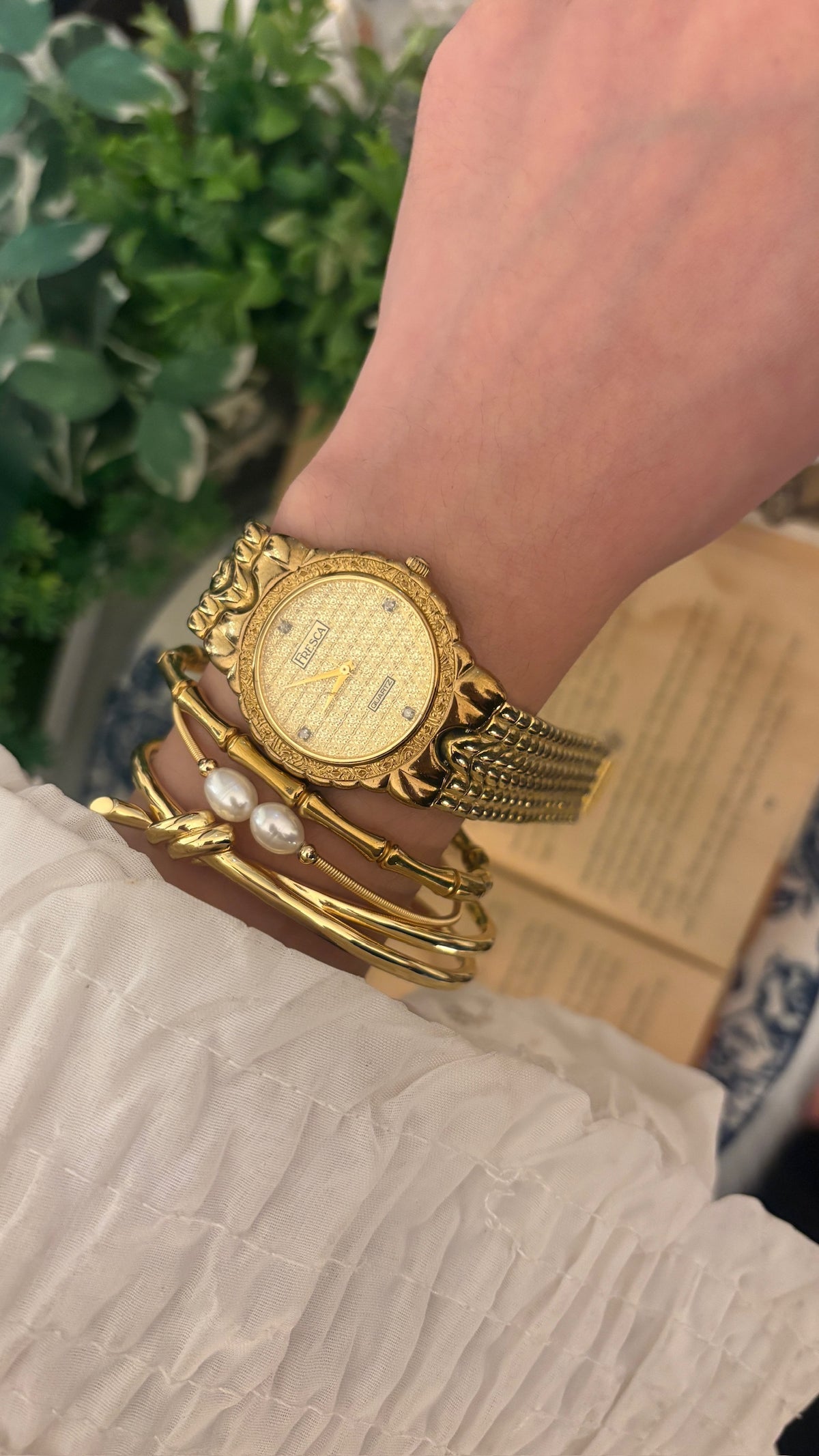 Rare Vintage Fresca Classic Watch in Gold Tone Quartz
