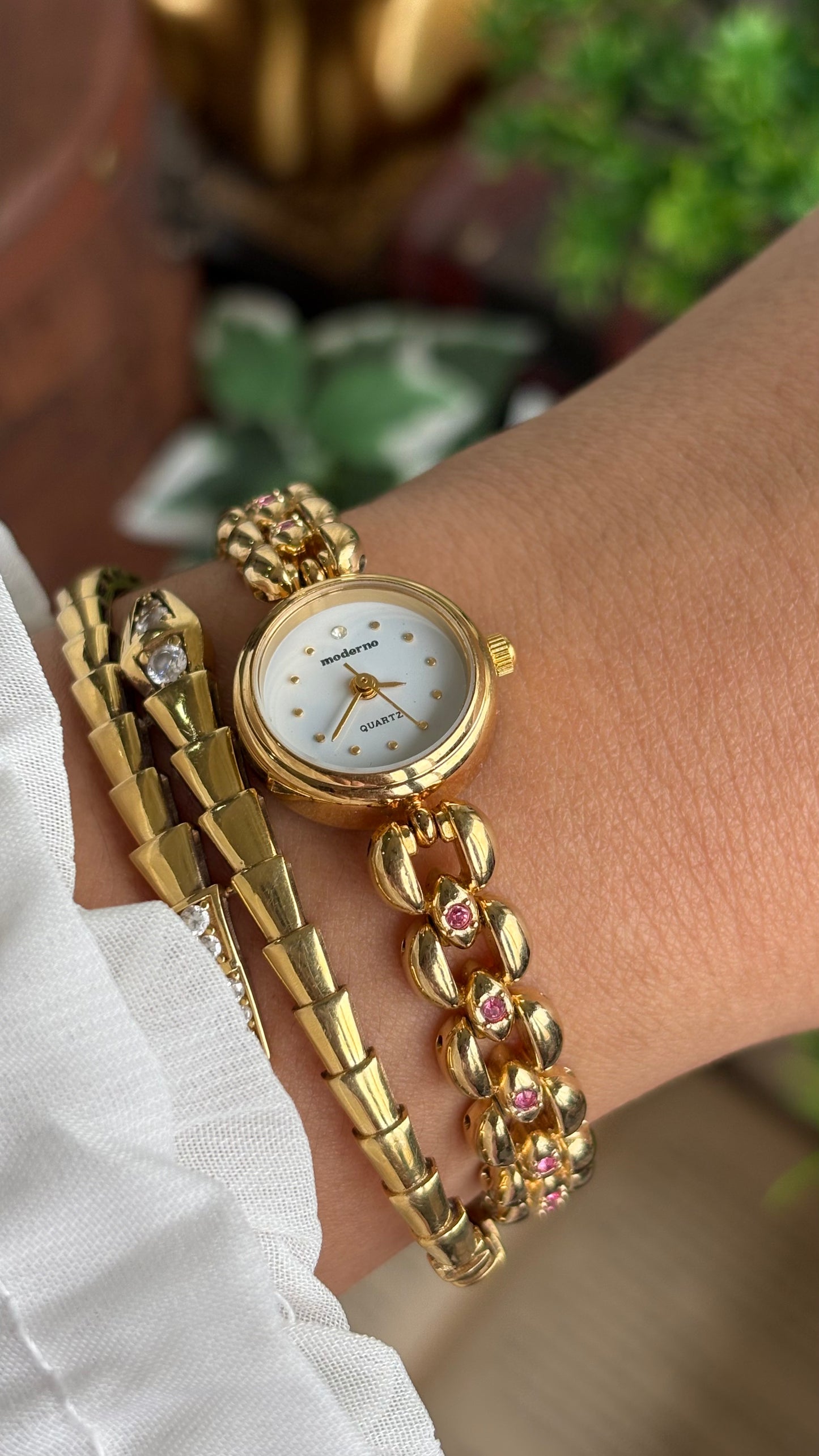 Extremely Rare Vintage Moderno Watch in Gold Tone with 20 Genuine Rubies