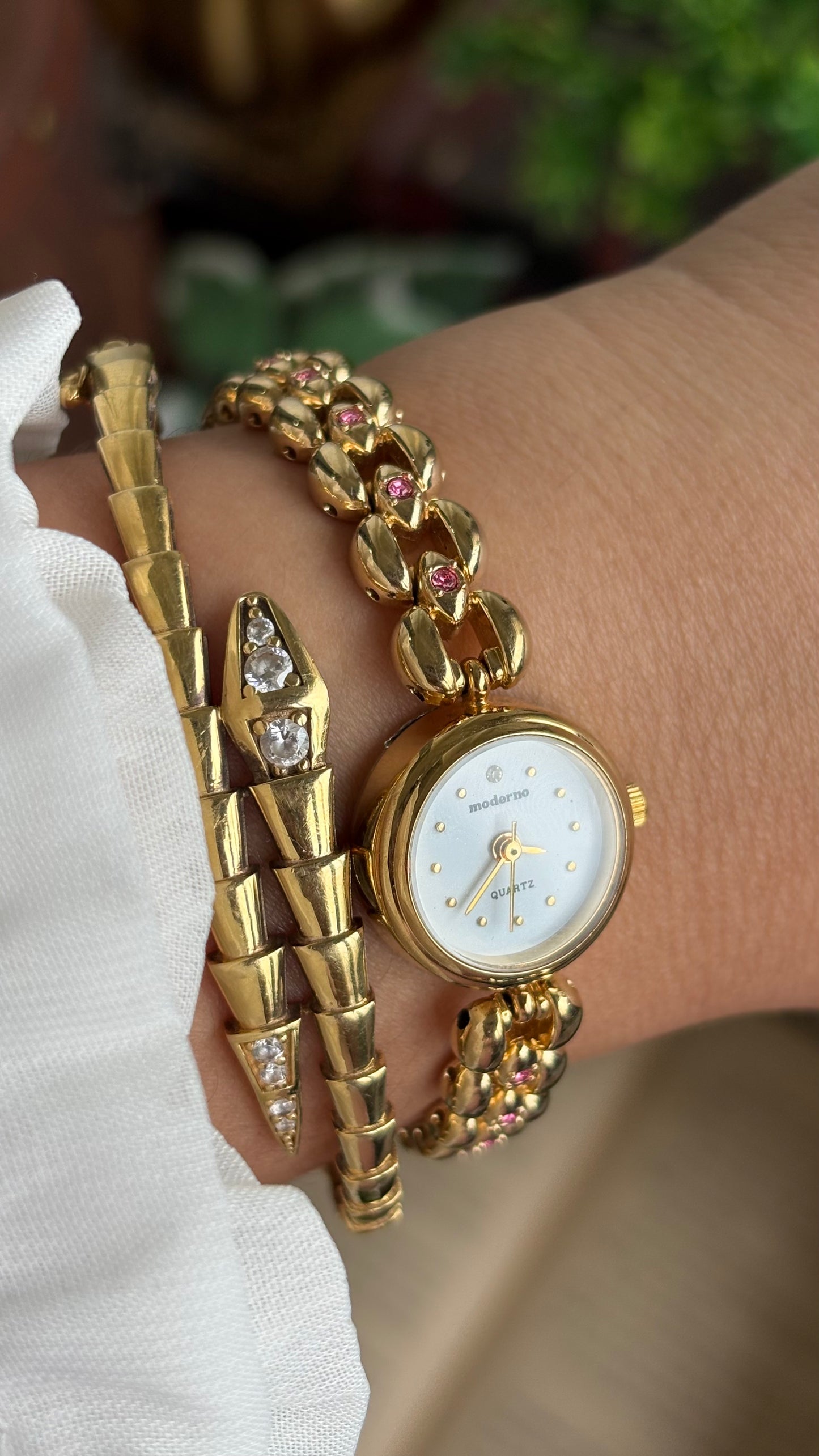 Extremely Rare Vintage Moderno Watch in Gold Tone with 20 Genuine Rubies