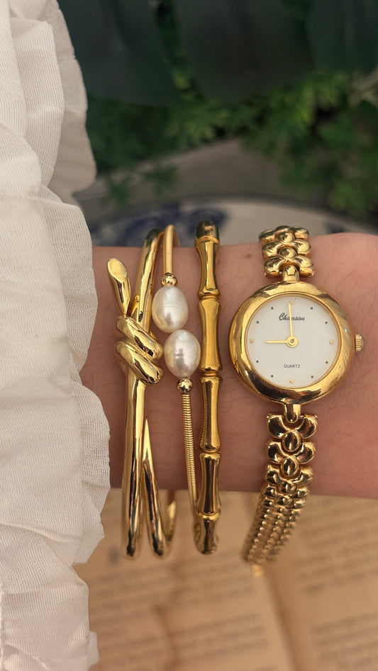 Rare Vintage Chanson Clover Motif Bracelet Watch in Gold Tone Quartz