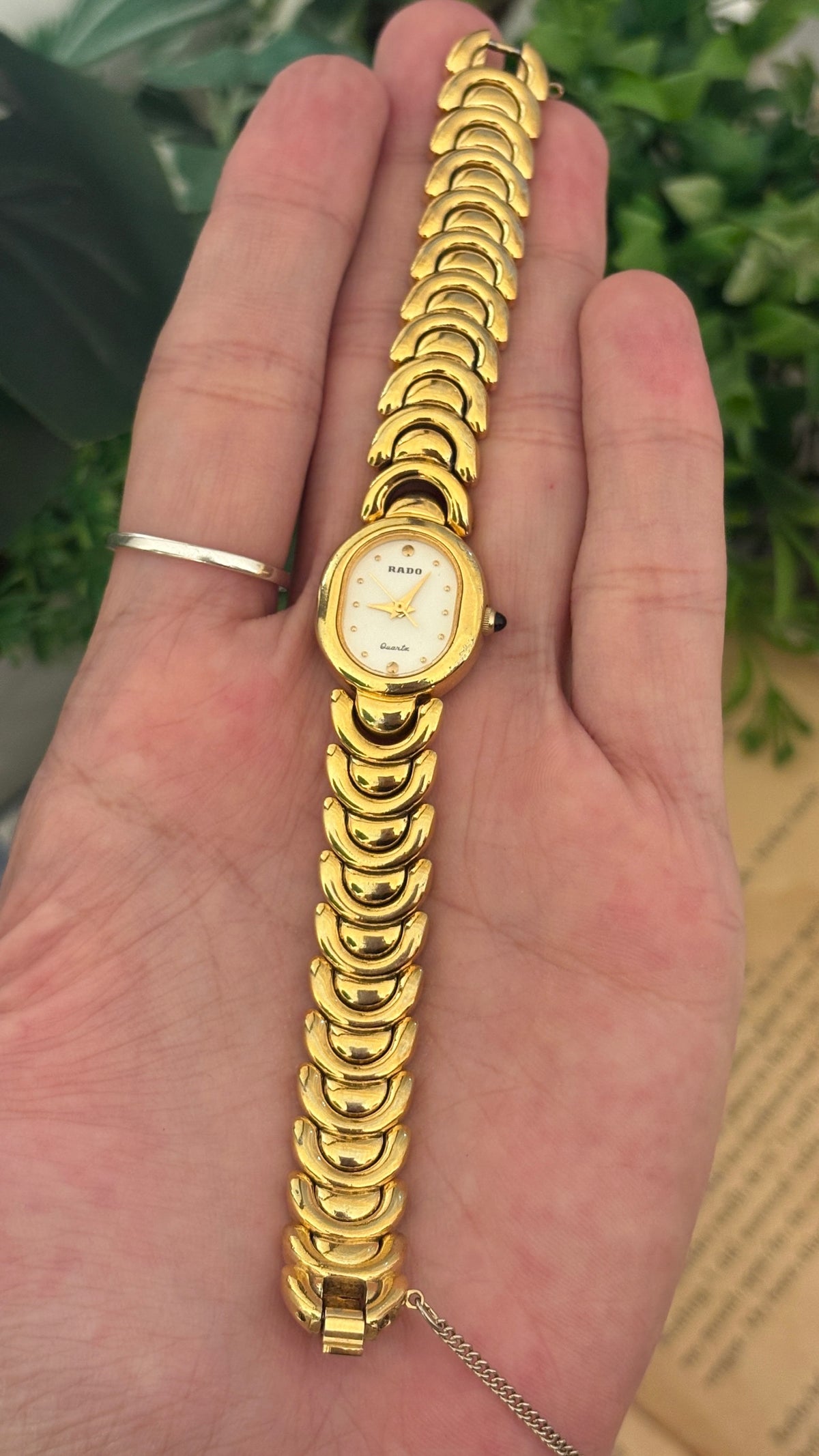 Extremely Rare Vintage Elegant Rado Swiss Oval Dial Watch in Gold Tone Quartz