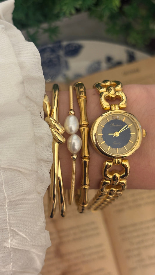 Rare Vintage Bestime Black Accent Dial Round Square Link Bracelet Watch in Gold Tone Quartz