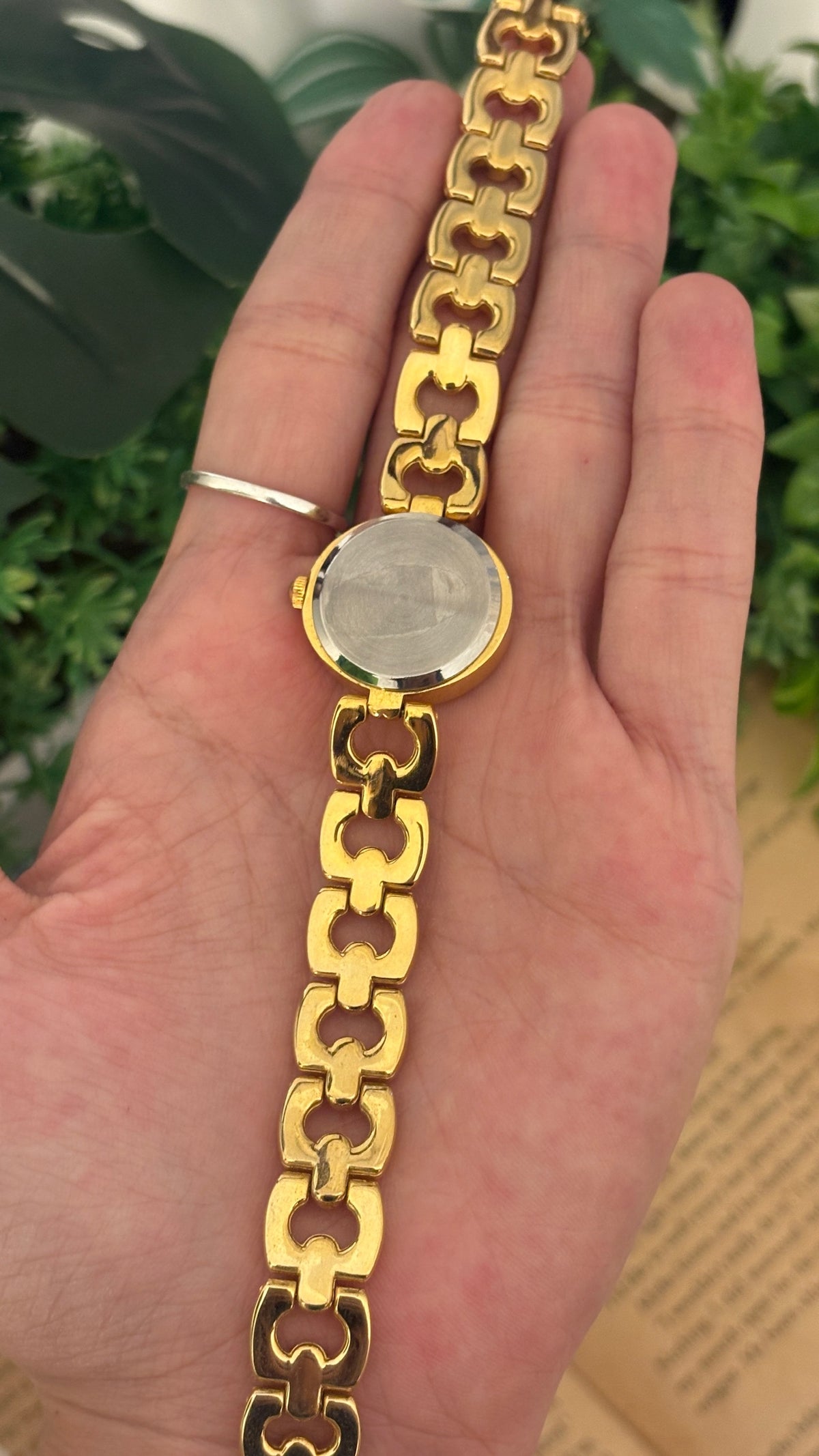 Rare Vintage Bestime Black Accent Dial Round Square Link Bracelet Watch in Gold Tone Quartz